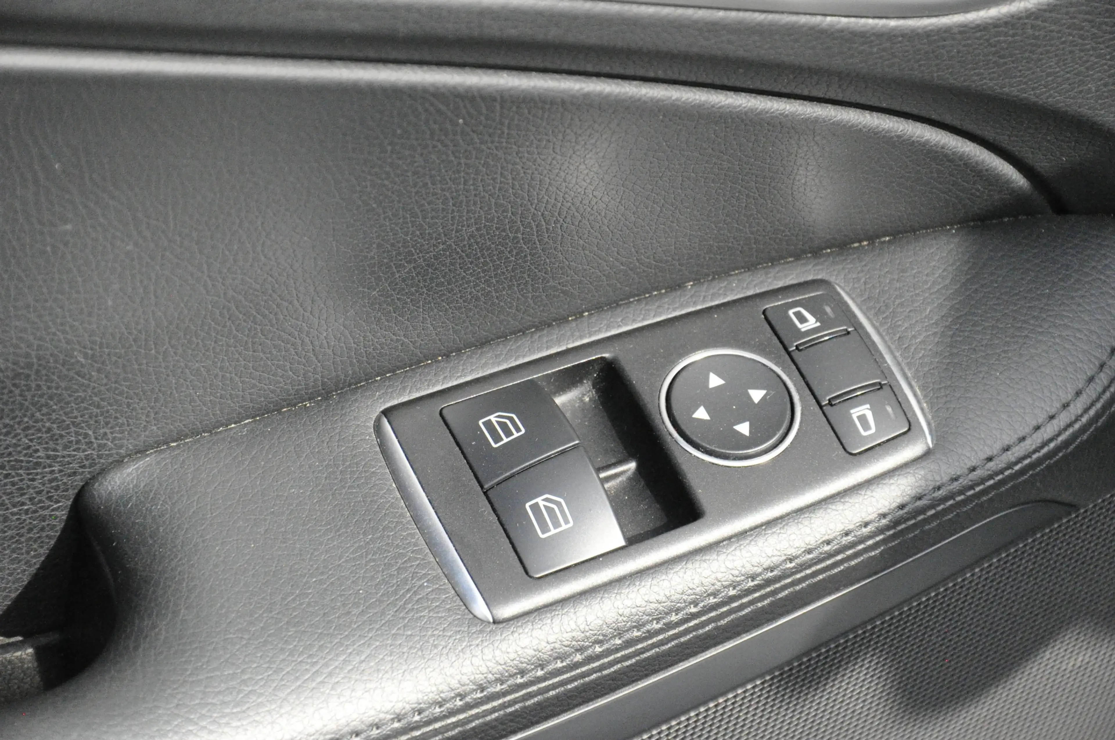 Mercedes-Benz SLK 200 SLK 200 — photo 15