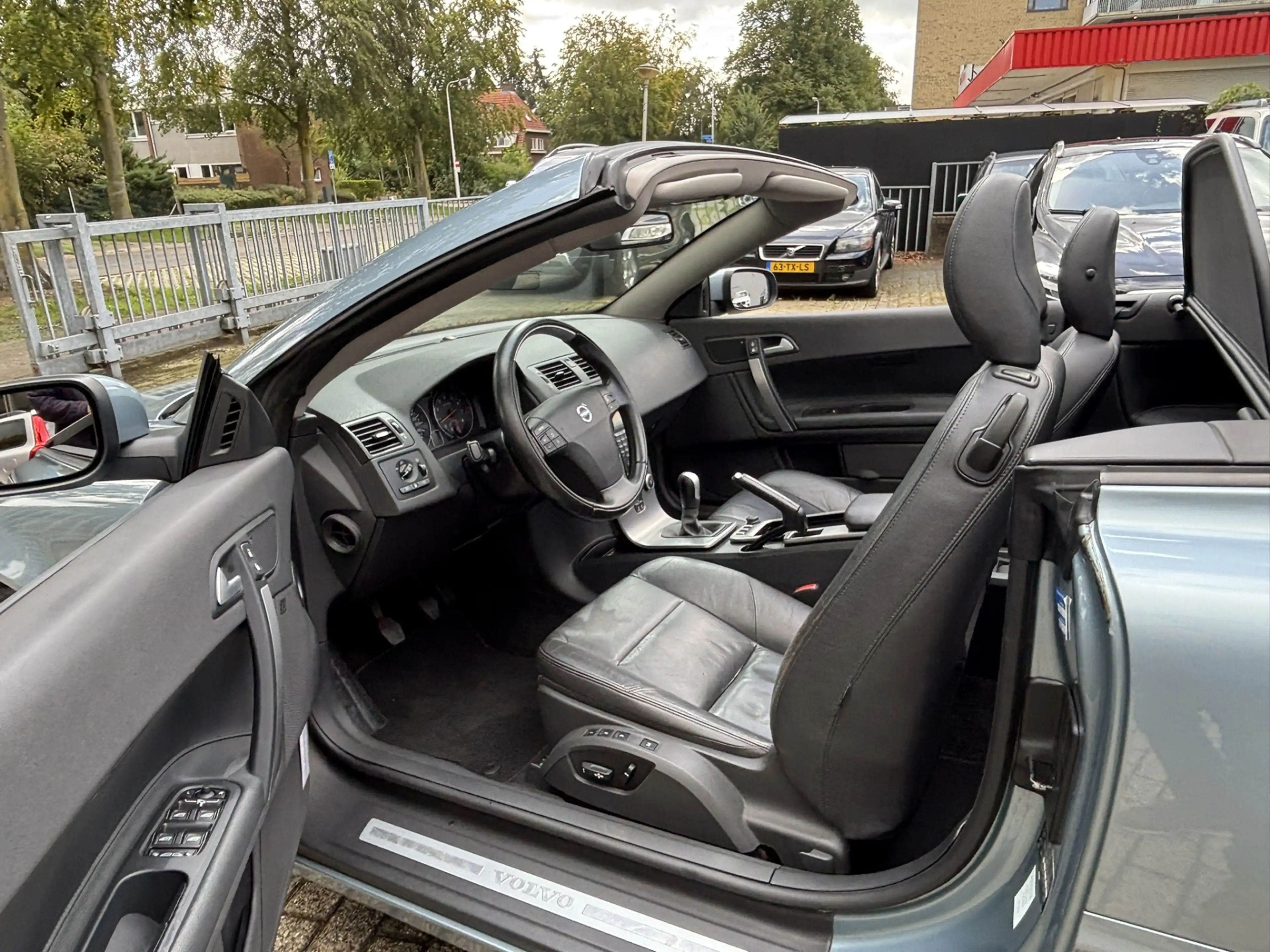 Volvo C70 Convertible 2.5 T5 230pk Summum Xenon — photo 3