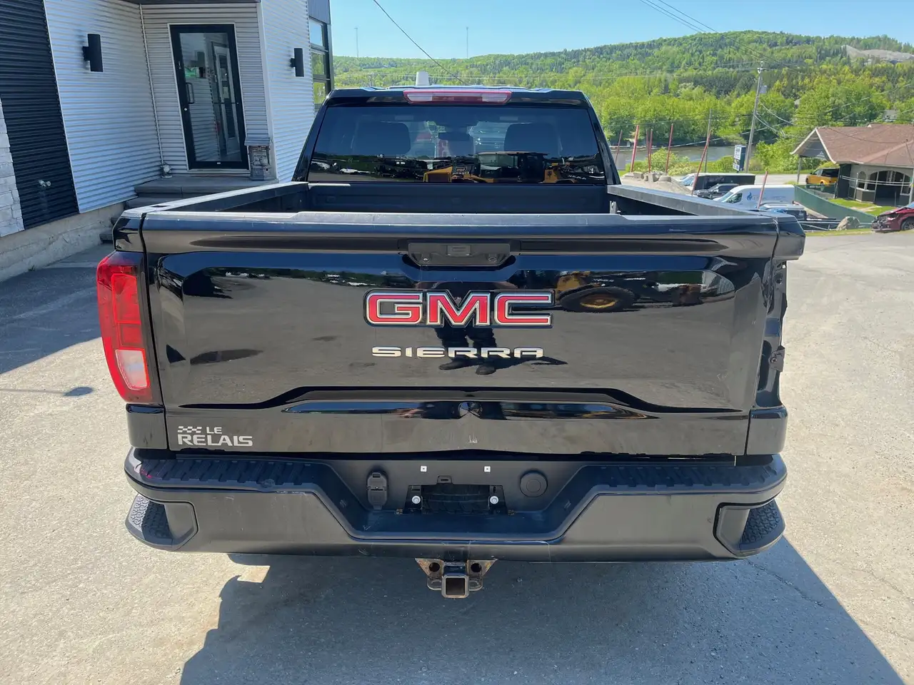 GMC Sierra 1500 снимка GMC Sierra 1500