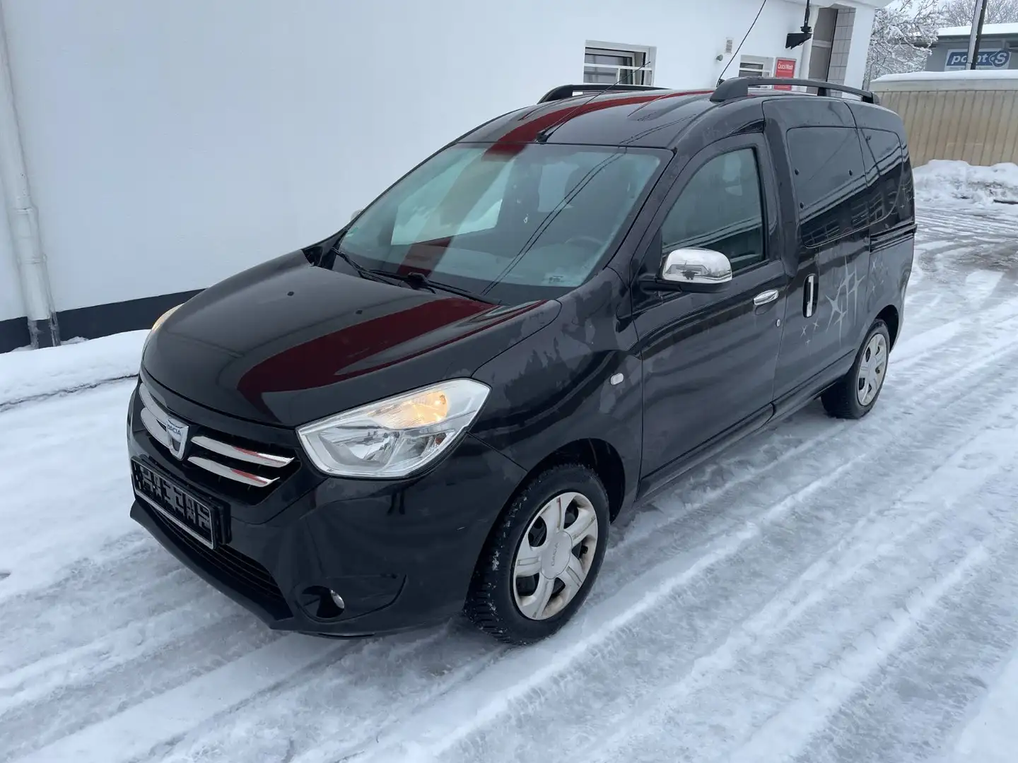 Dacia Dokker 1.2 Laureate  NAVI Schwarz - 1
