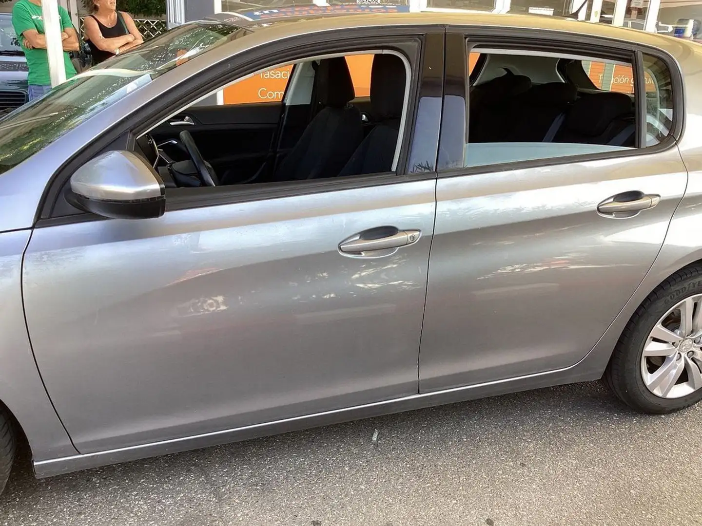 Peugeot 308 308 SW 1.2 PureTech S Gris - 1