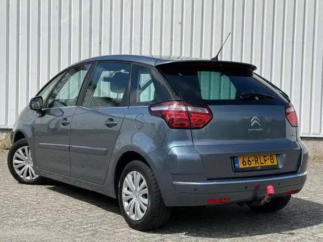 Citroen C4 Picasso view 5