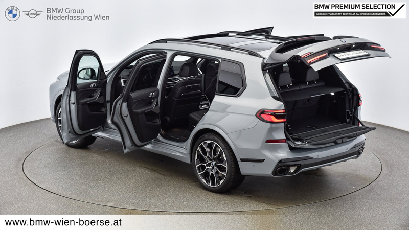 BMW X7 xDrive40d — photo 9