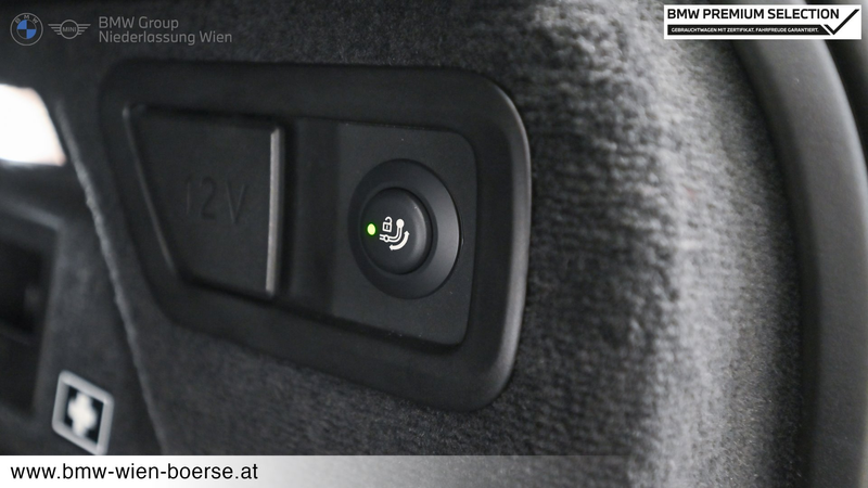 BMW X7 xDrive40d — photo 12