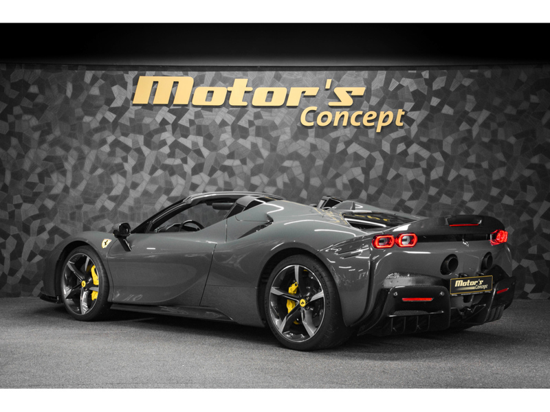Ferrari SF90 Spider V8 - ASSETTO FIORANO - FULL CARBON — photo 7