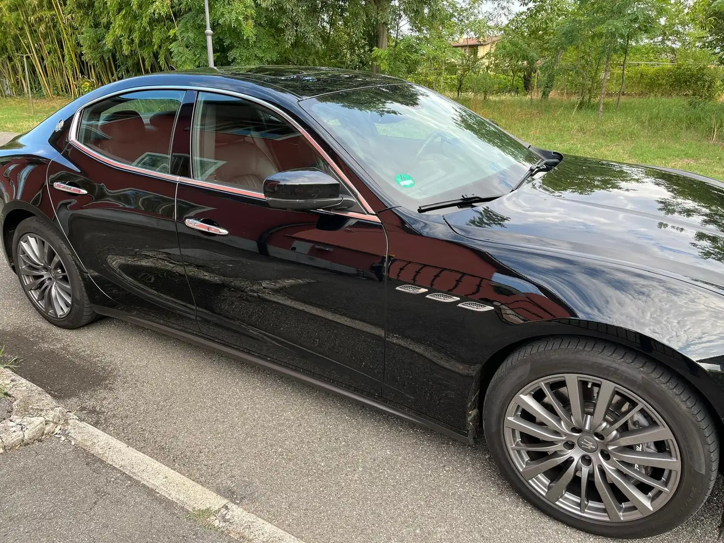 Maserati Ghibli Ghibli Diesel Schwarz - 2