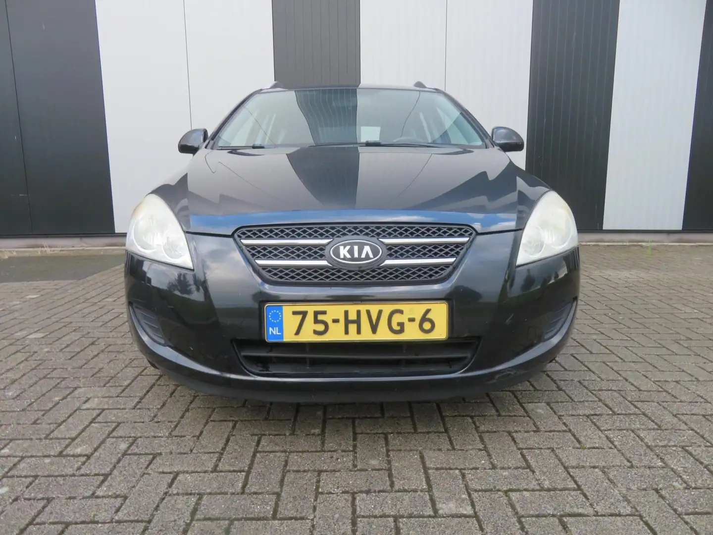 Kia Ceed / cee'd Sporty Wagon 1.6 Fifteen ISG Zwart - 2