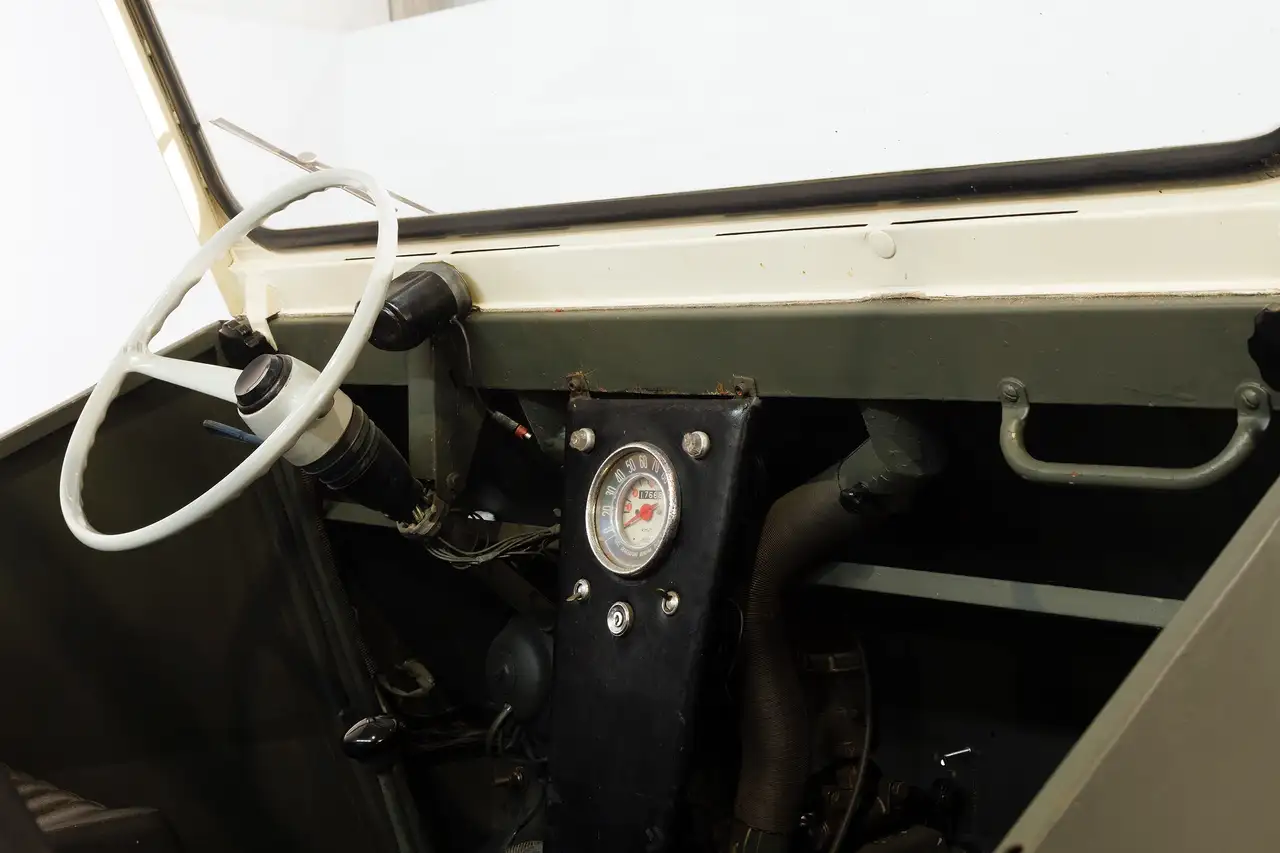 Iso Rivolta 100.000, foto 9