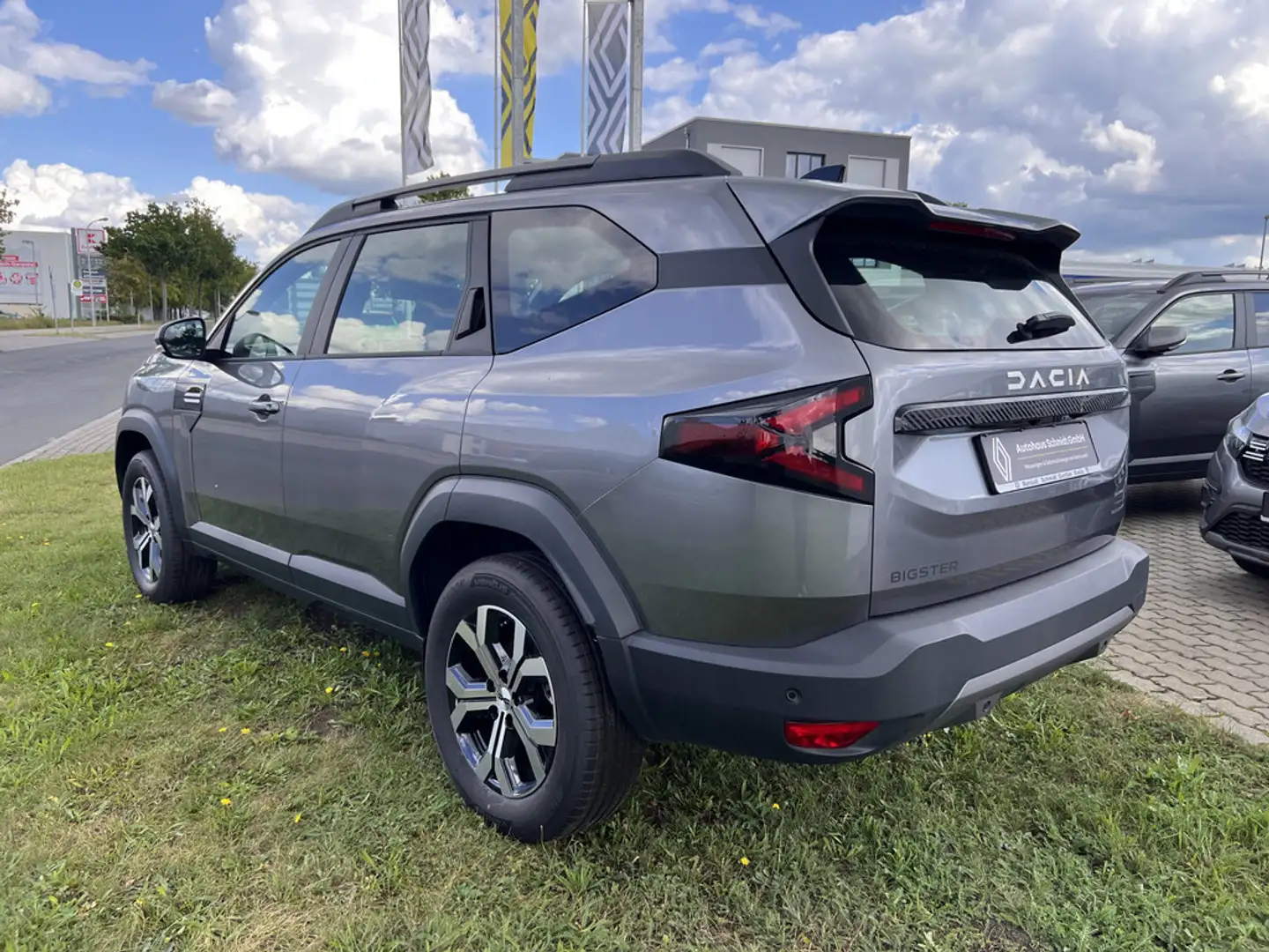 Dacia Bigster 1.2 TCe 140 Expression Gris - 2