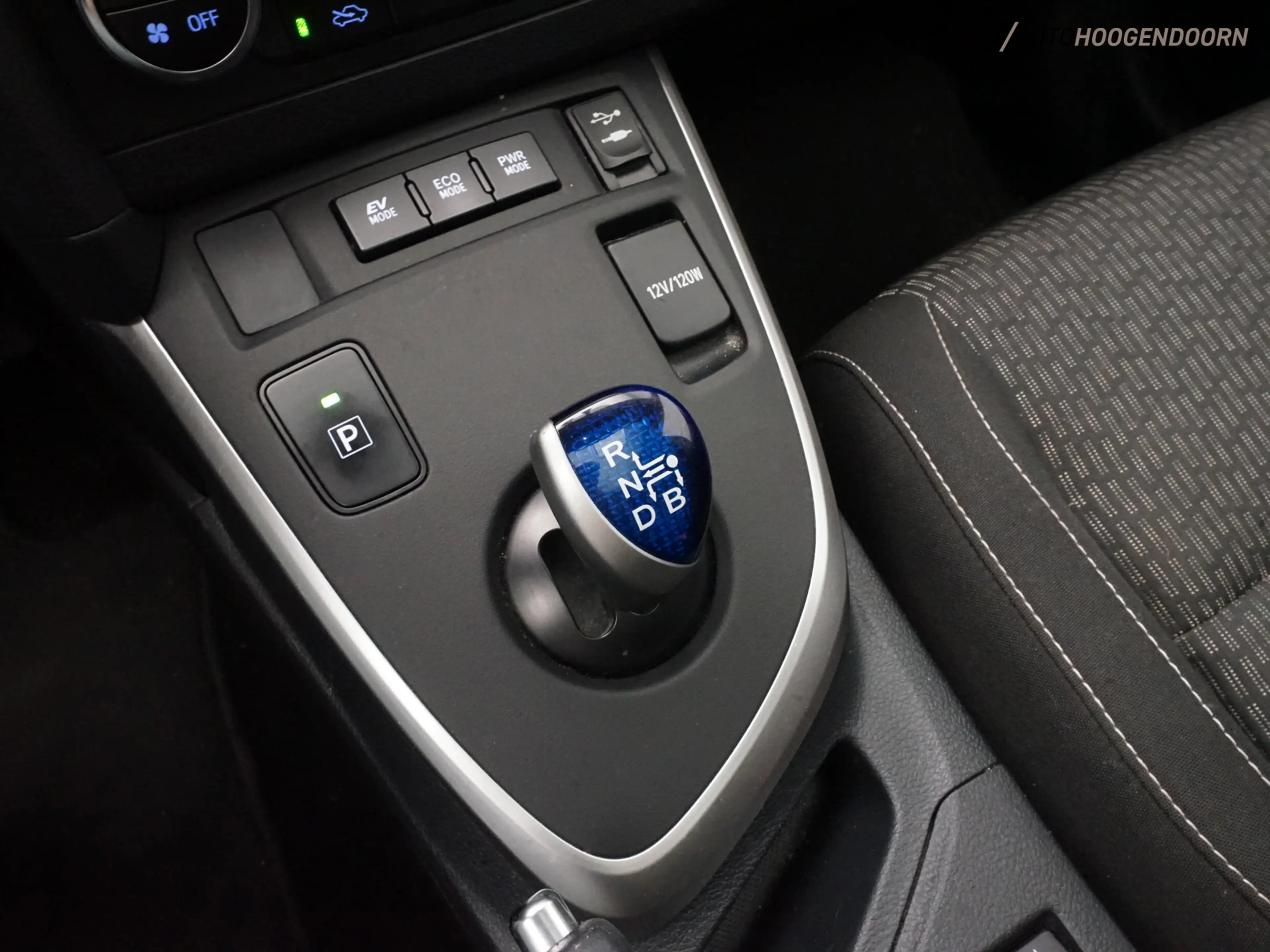 Toyota Auris Touring Sports 1.8 Hybrid Lease (NAVIGATIE,TREKHAA — photo 28