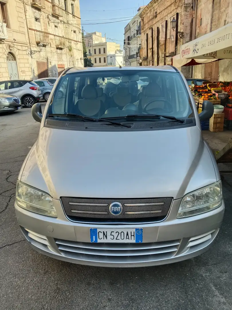Fiat Multipla Multipla II 2004 1.9 jtd Active Gris - 1
