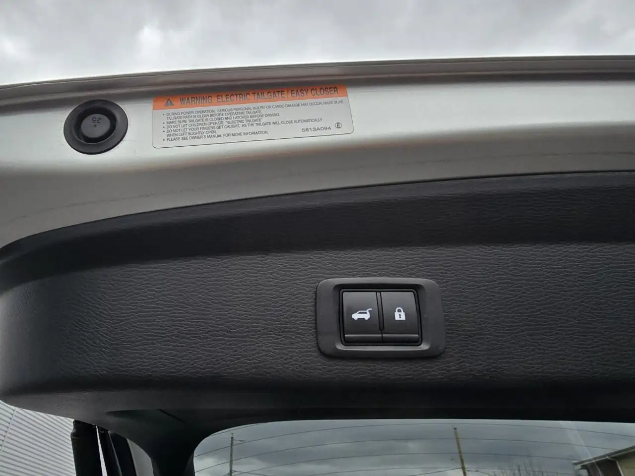 Mitsubishi Outlander снимка Mitsubishi Outlander