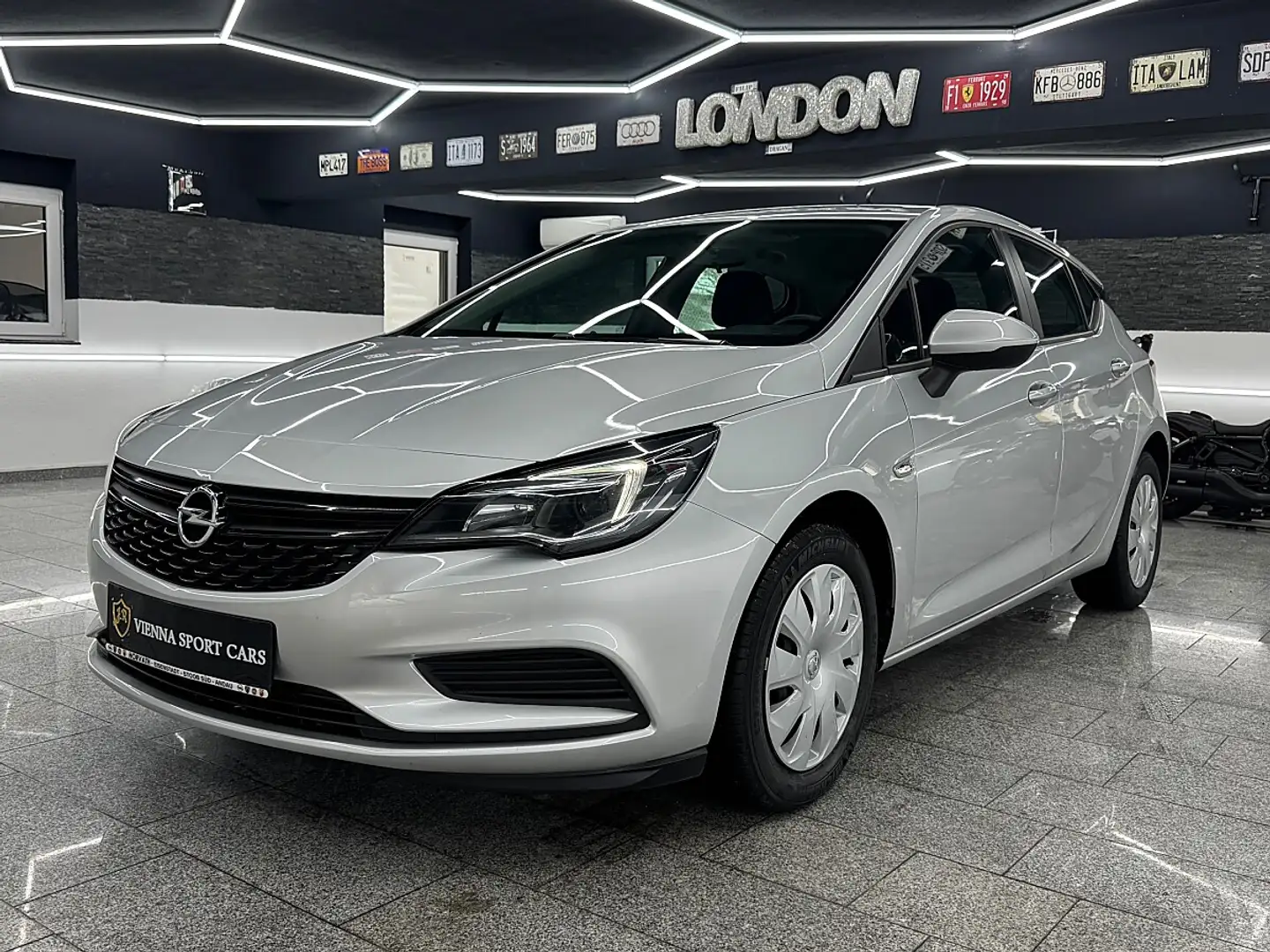 Opel Astra 1,0 Turbo ecoflex Cool&Sound*1.Besitz* Silber - 1