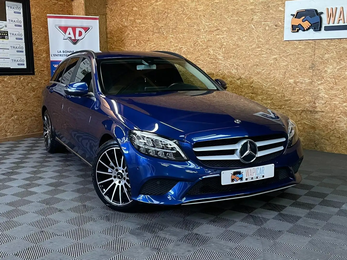 Mercedes-Benz C 180 Navi*Sièges élec*Cuir chauffant*Caméra Bleu - 1