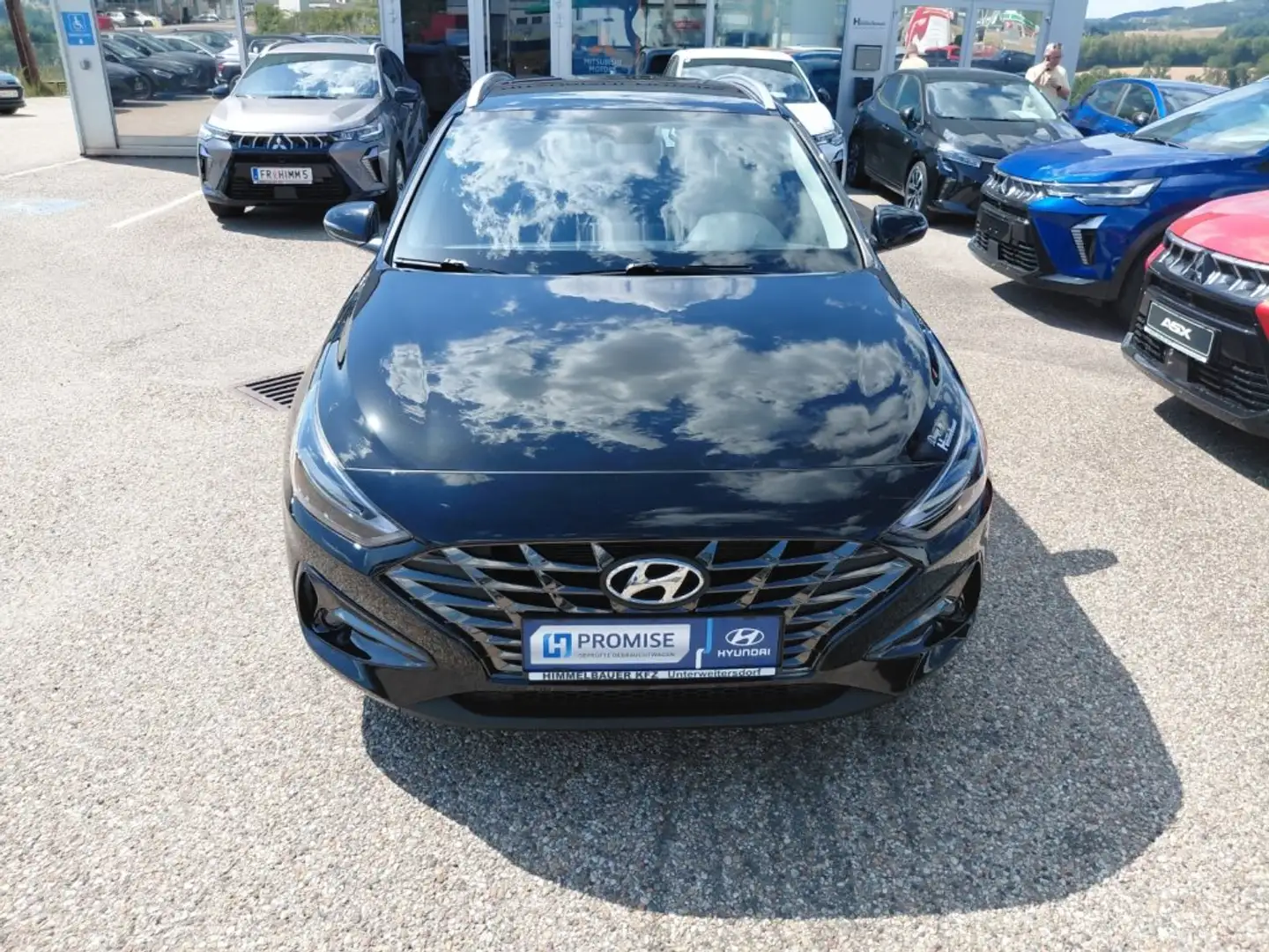 Hyundai i30 Kombi - PD Edition 30 Plus 1,0 TGDi Schwarz - 2