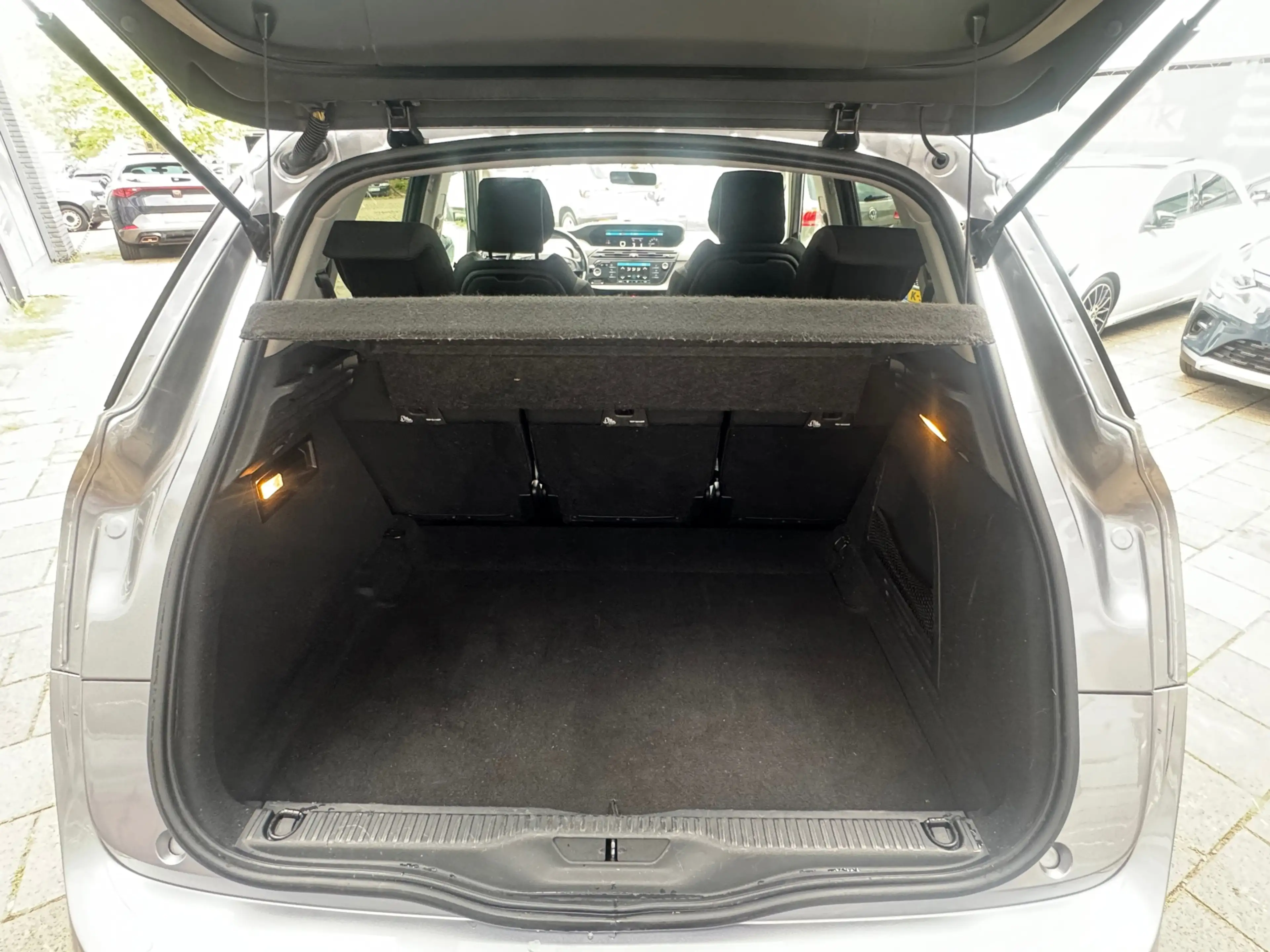 Citroen C4 Picasso 1.2 PureTech Feel | Clima | Navi | Camera | N.A.P — photo 9