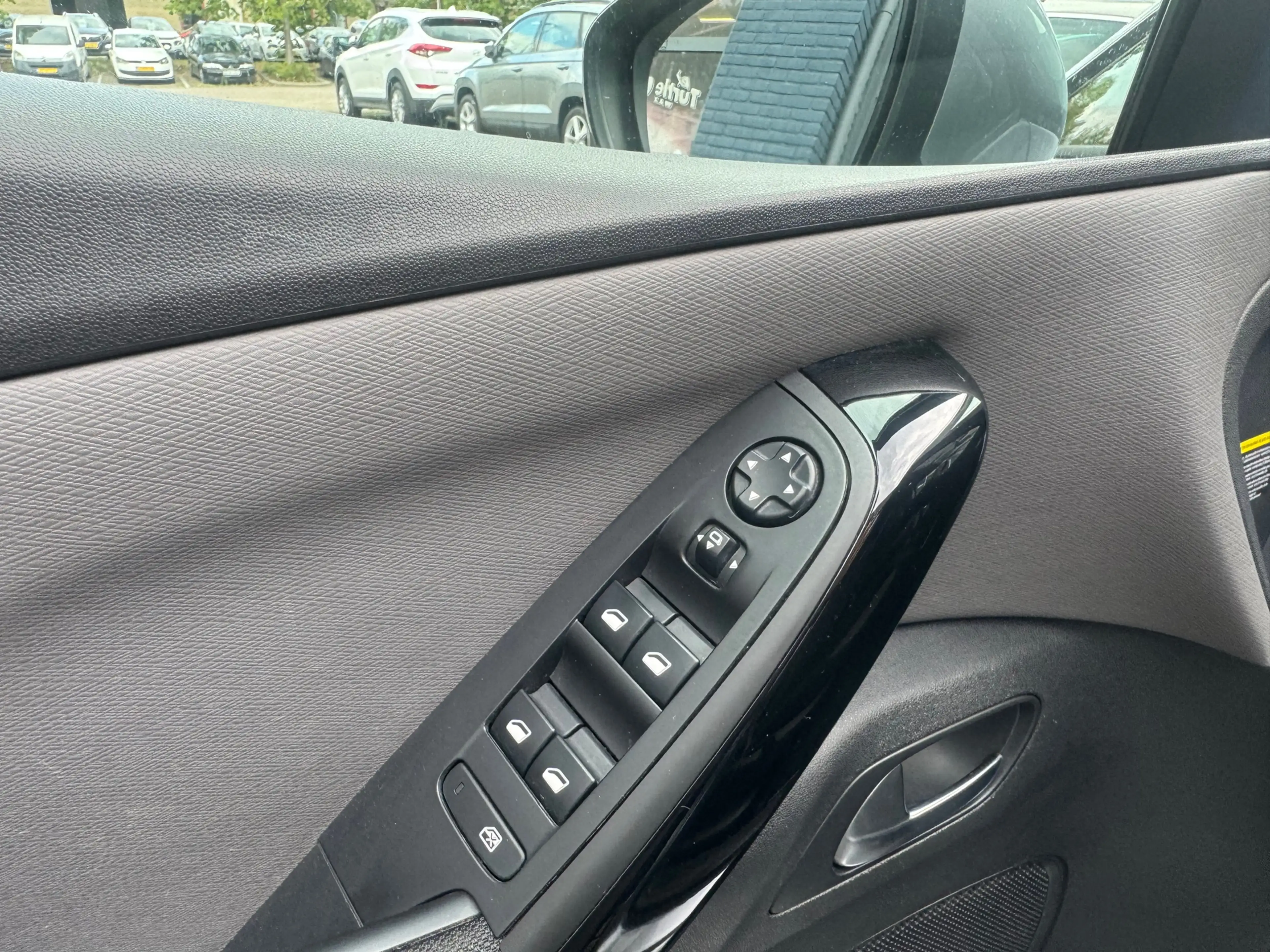 Citroen C4 Picasso 1.2 PureTech Feel | Clima | Navi | Camera | N.A.P — photo 17