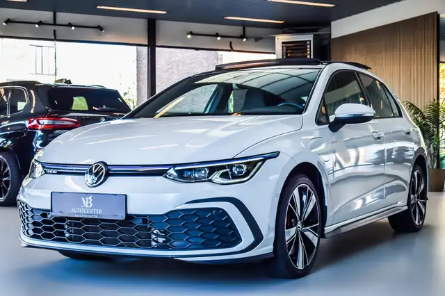 Volkswagen Golf GTE 1.4 eHybrid 10/2020 - Full Option!!