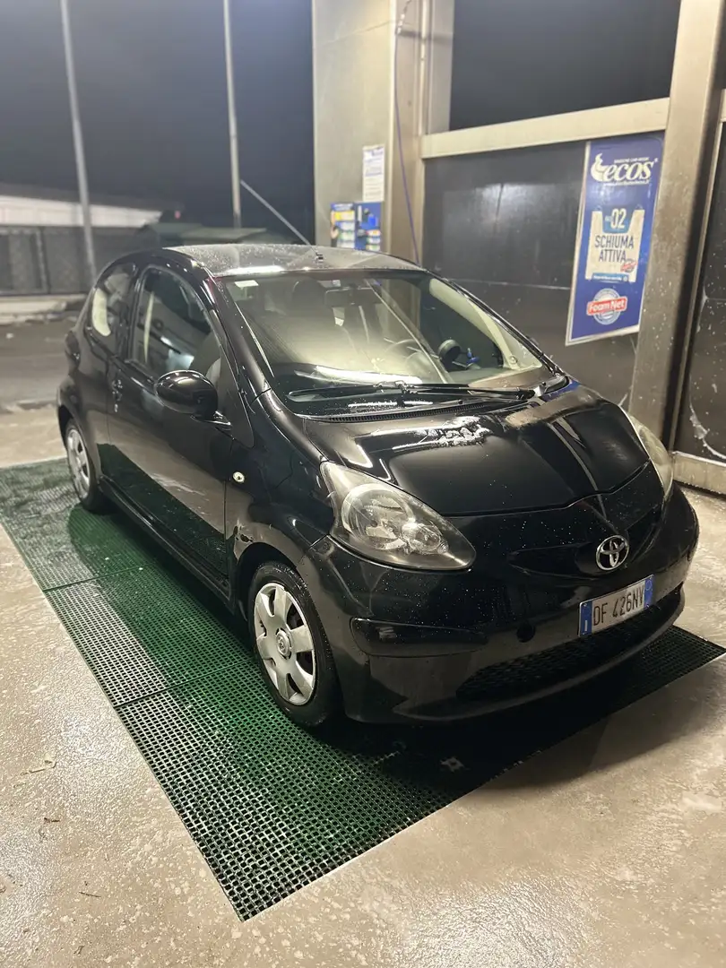 Toyota Aygo 3p 1.0 Sound connet iq neopatentati uni propietaro - 2