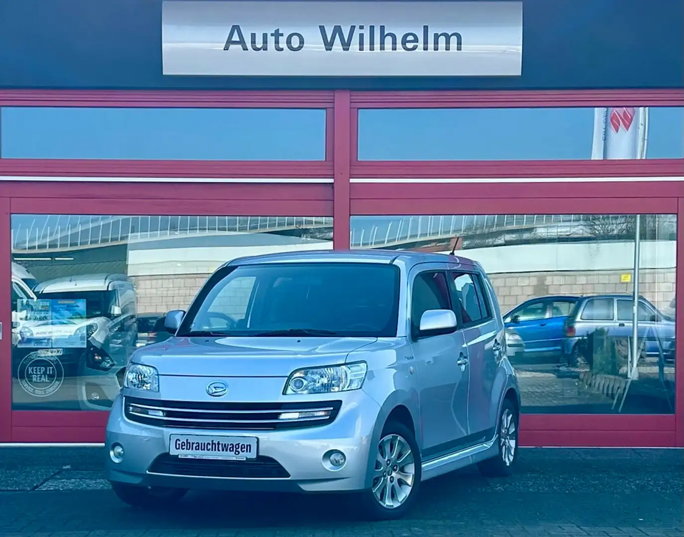 Daihatsu Materia M4 1.5 Plateado - 1