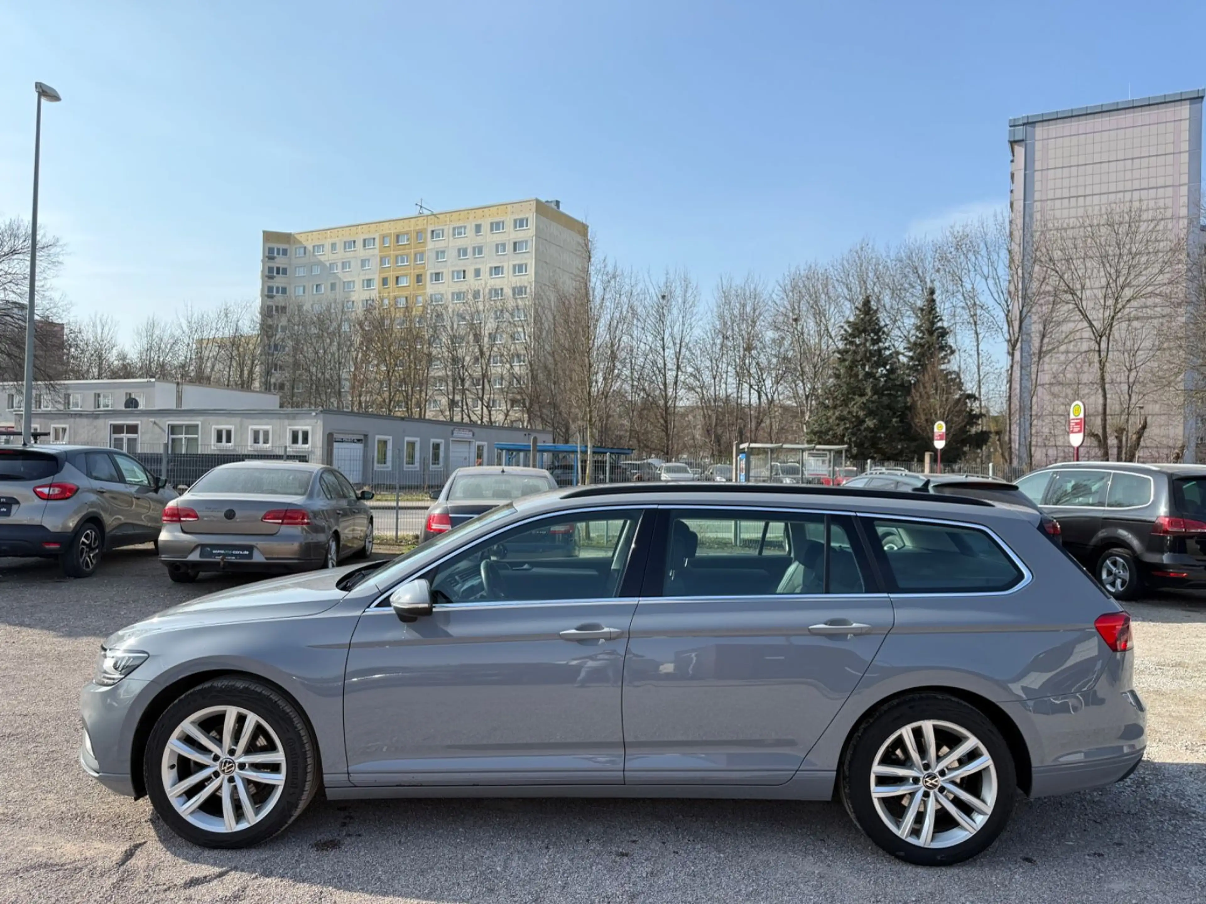 Volkswagen Passat Variant 2.0 TDI Business 200 PS Automatik — photo 12