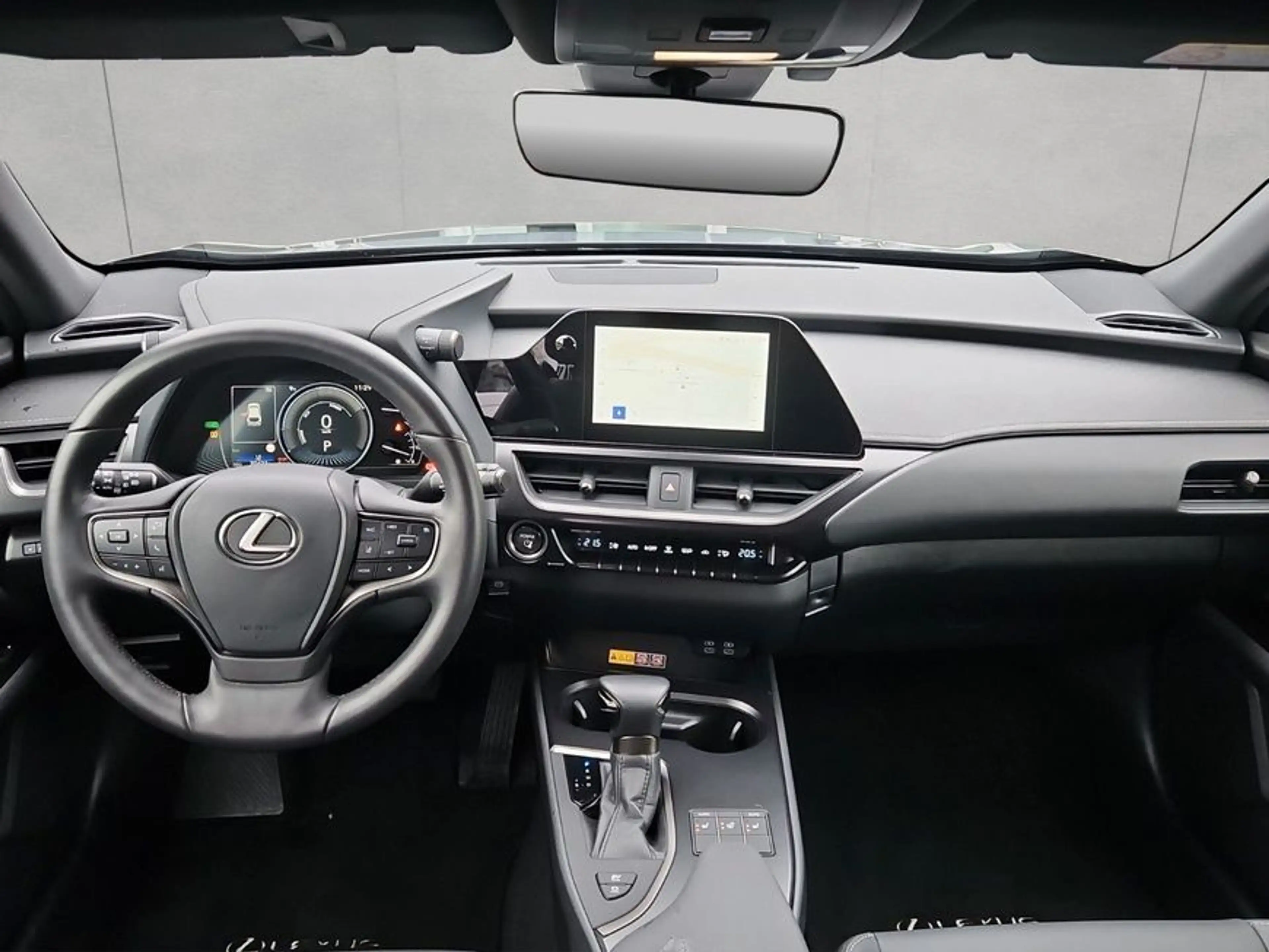 Lexus UX 250h 250h F-Sport Design — photo 13