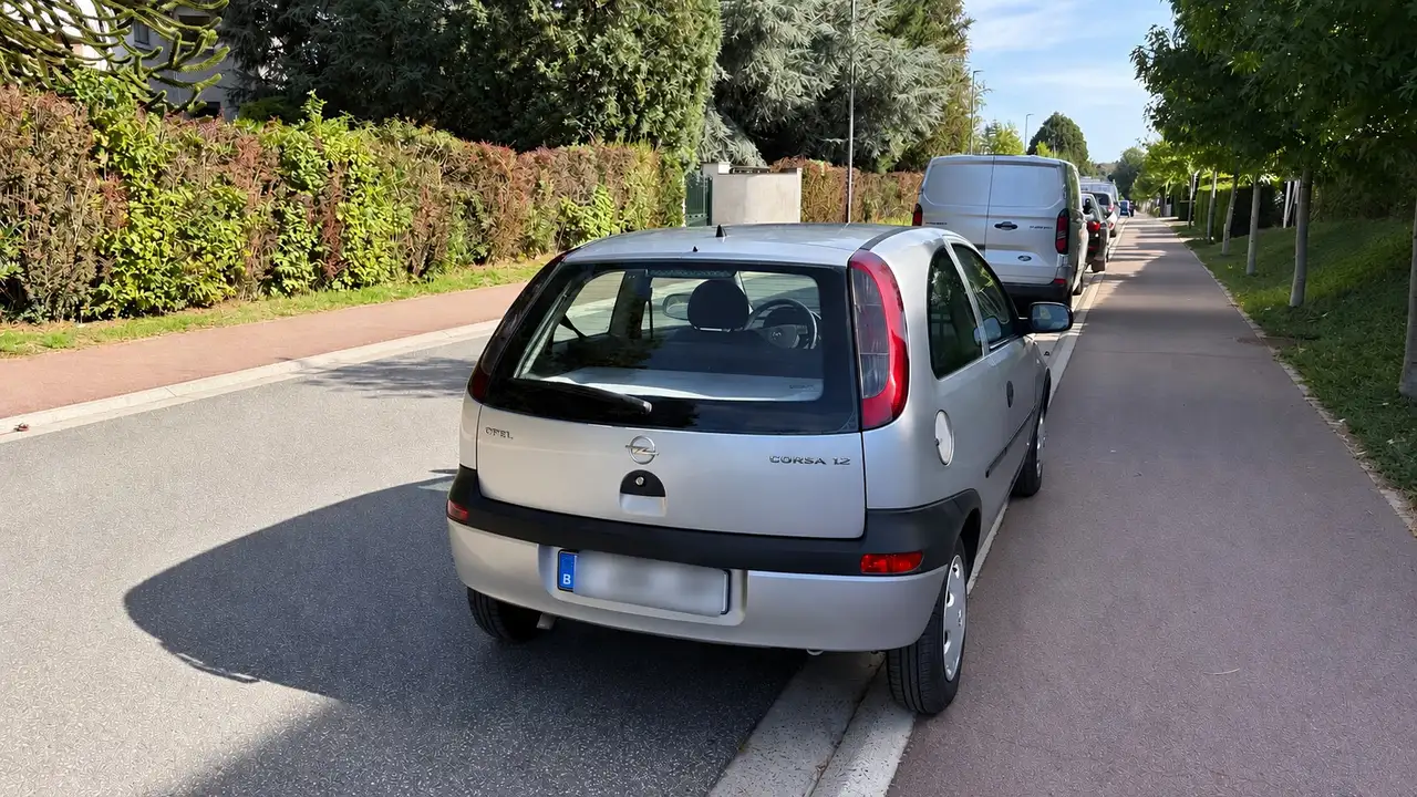 Opel Corsa 1.2i XE 16v Comfort Easytronic, foto 2