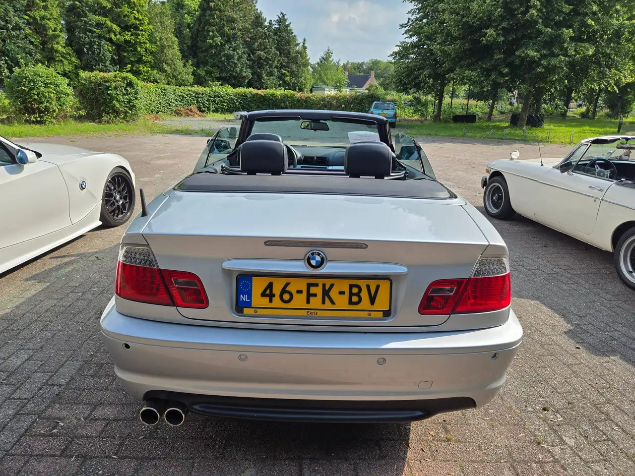 BMW 323iExecutive, foto 2