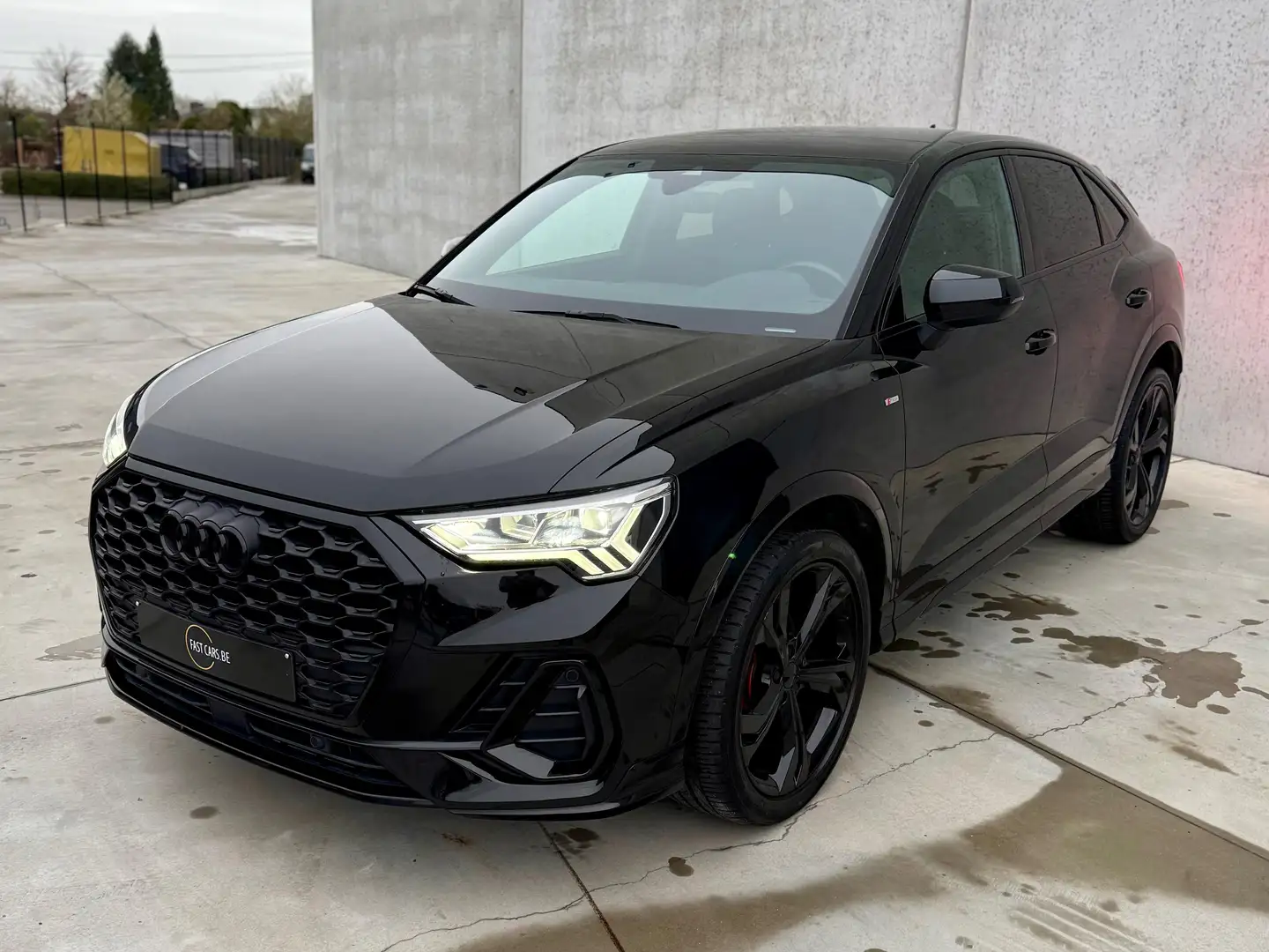 Audi Q3 Q3 35 TFSI Sportback S tronic S line Zwart - 2