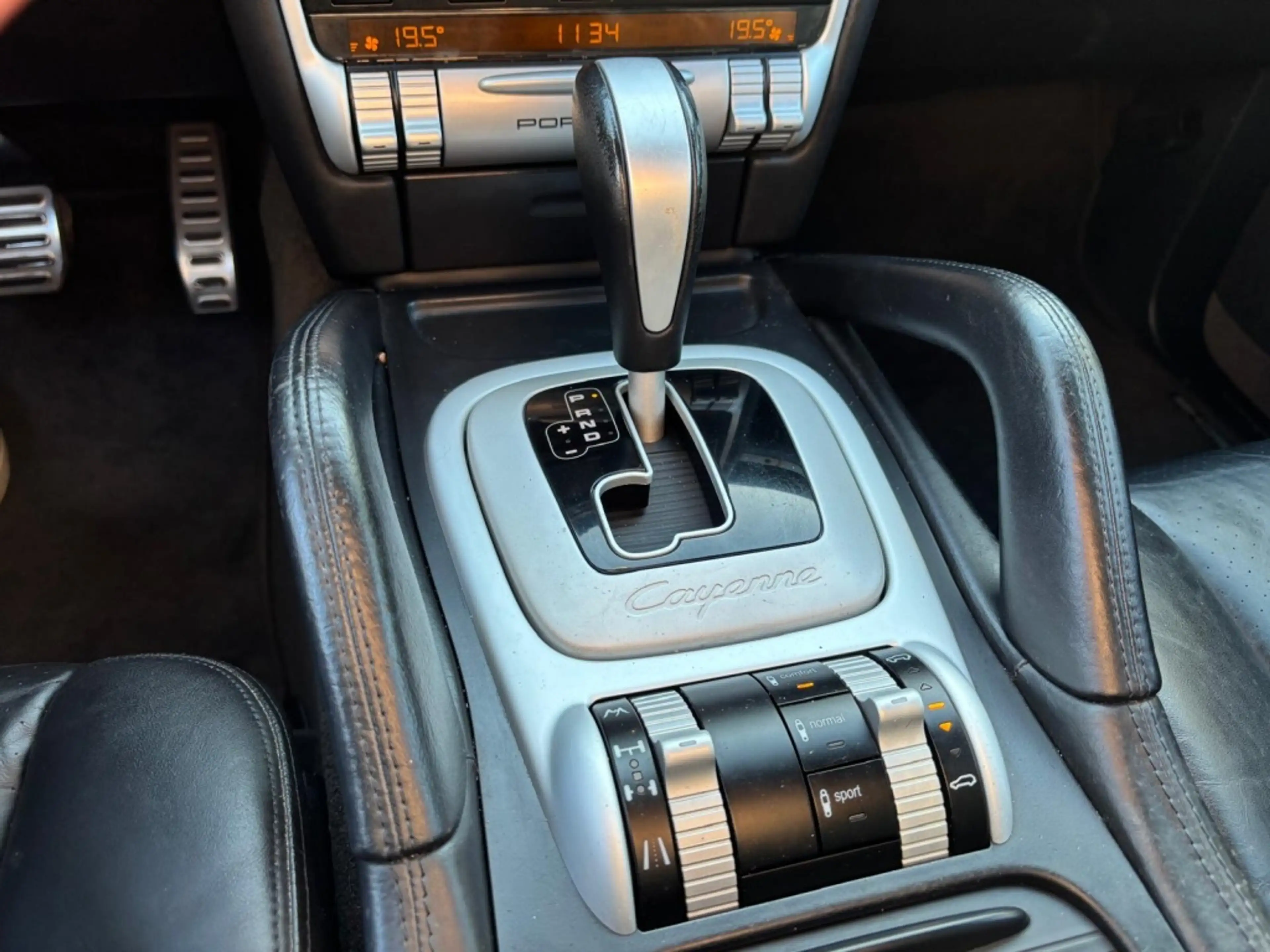 Porsche Cayenne 4.5 TURBO 2004 Grijs Schuifdak Youngtimer — photo 20