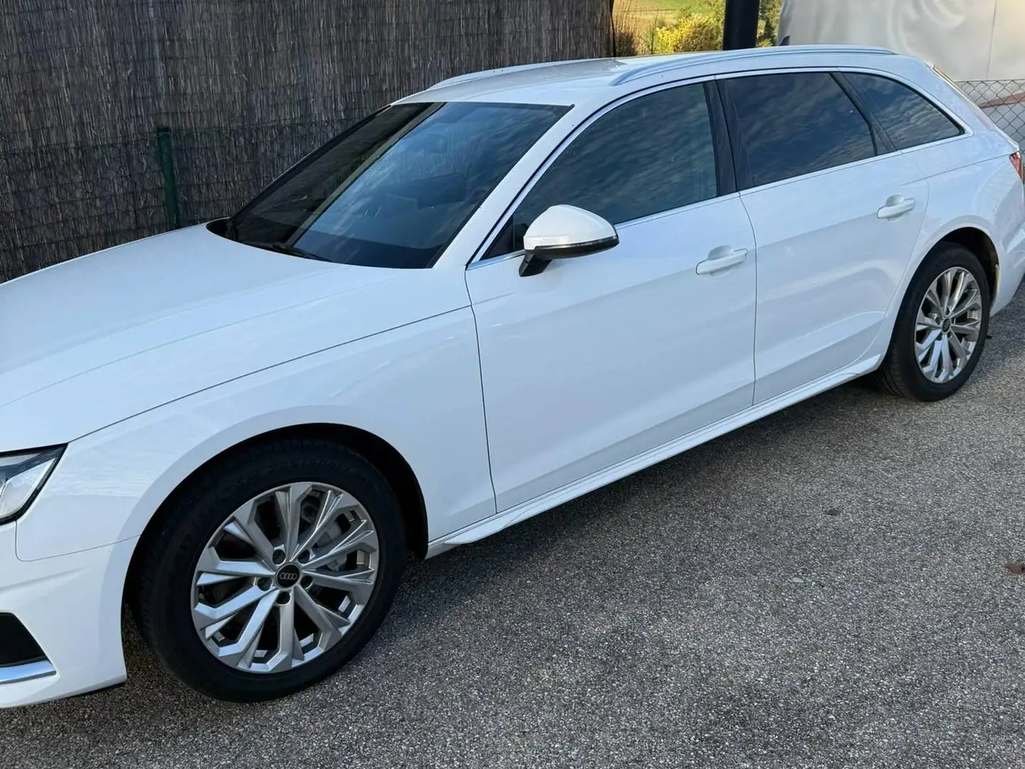 Audi A4 allroad A4 Allroad quattro 40 TDI quattro S-tronic Weiß - 2