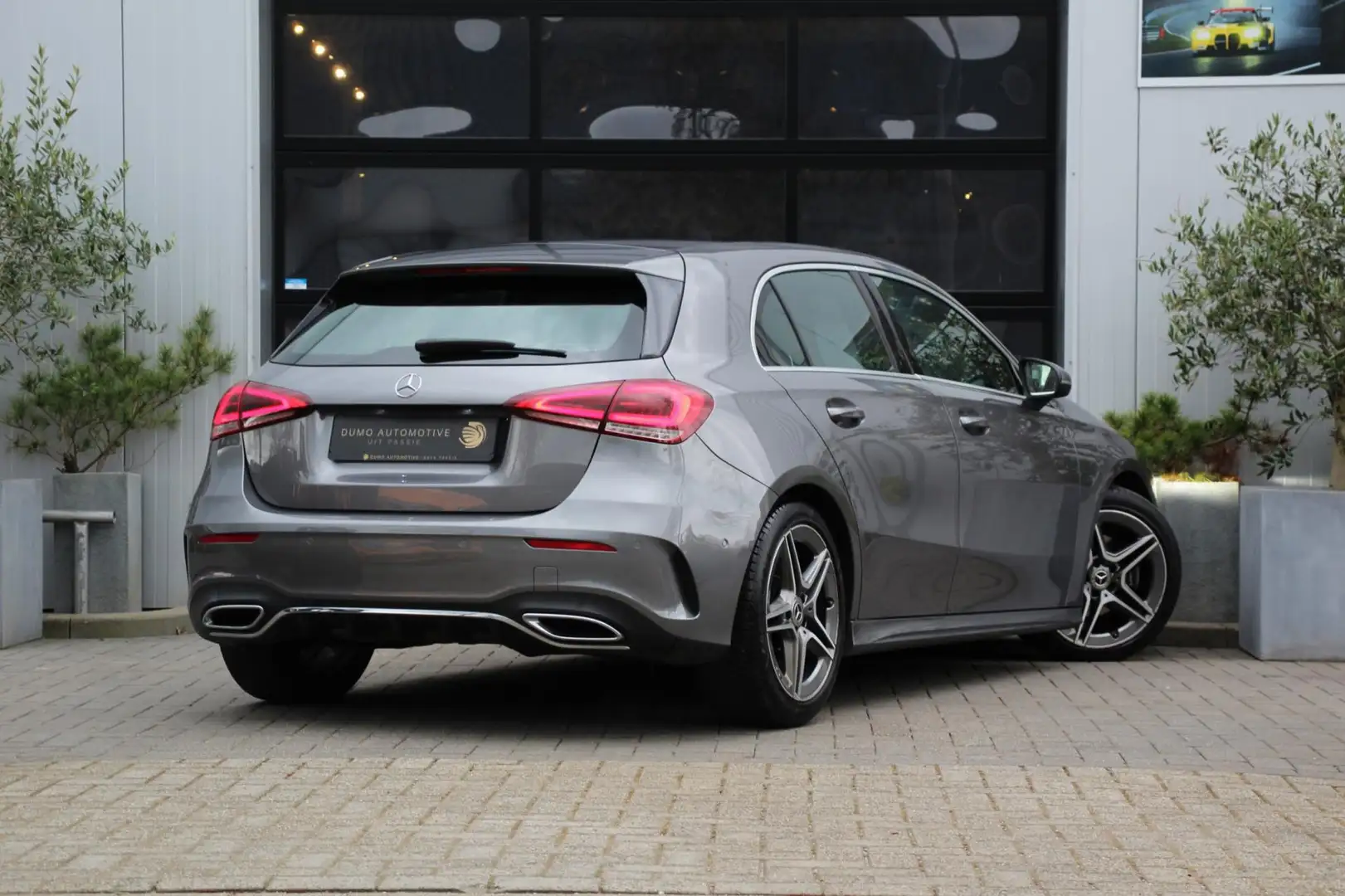 Mercedes-Benz A 200 Business Solution AMG Styling - WIDE SCREEN - CAME Grijs - 2