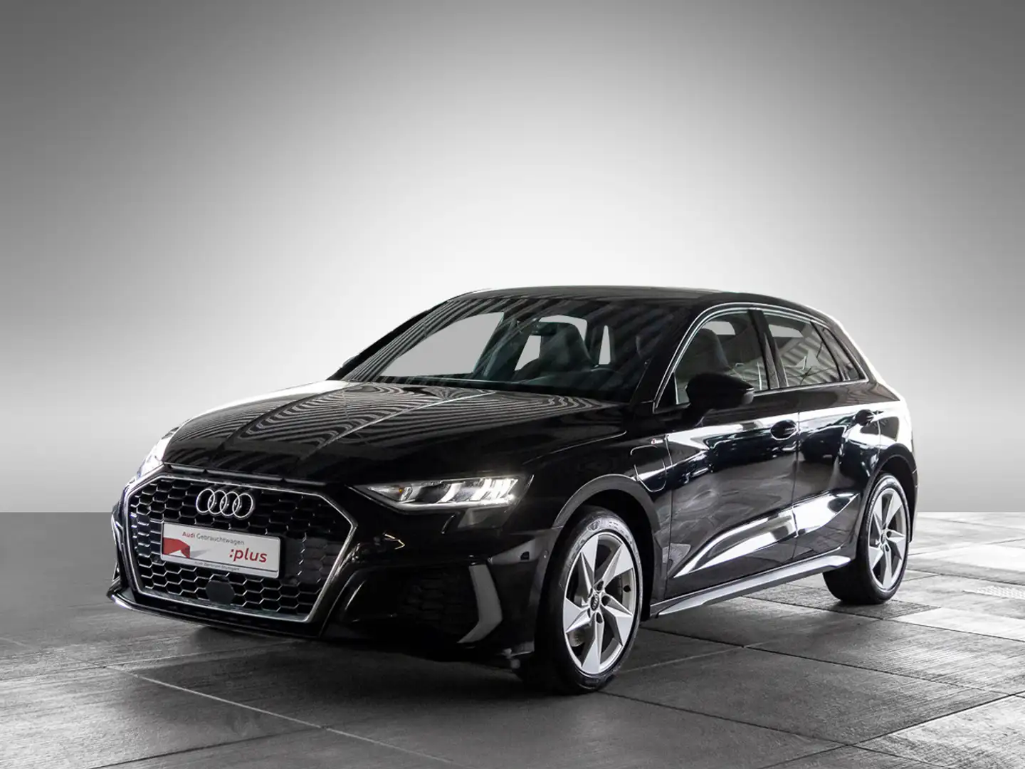 Audi A3 Sportback 40 TFSI e S line Keyless virtCo PDC+ Zwart - 2