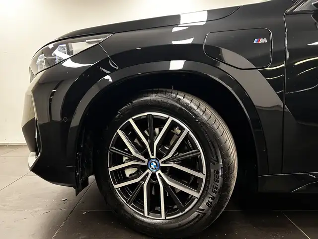 BMW X1 view 9