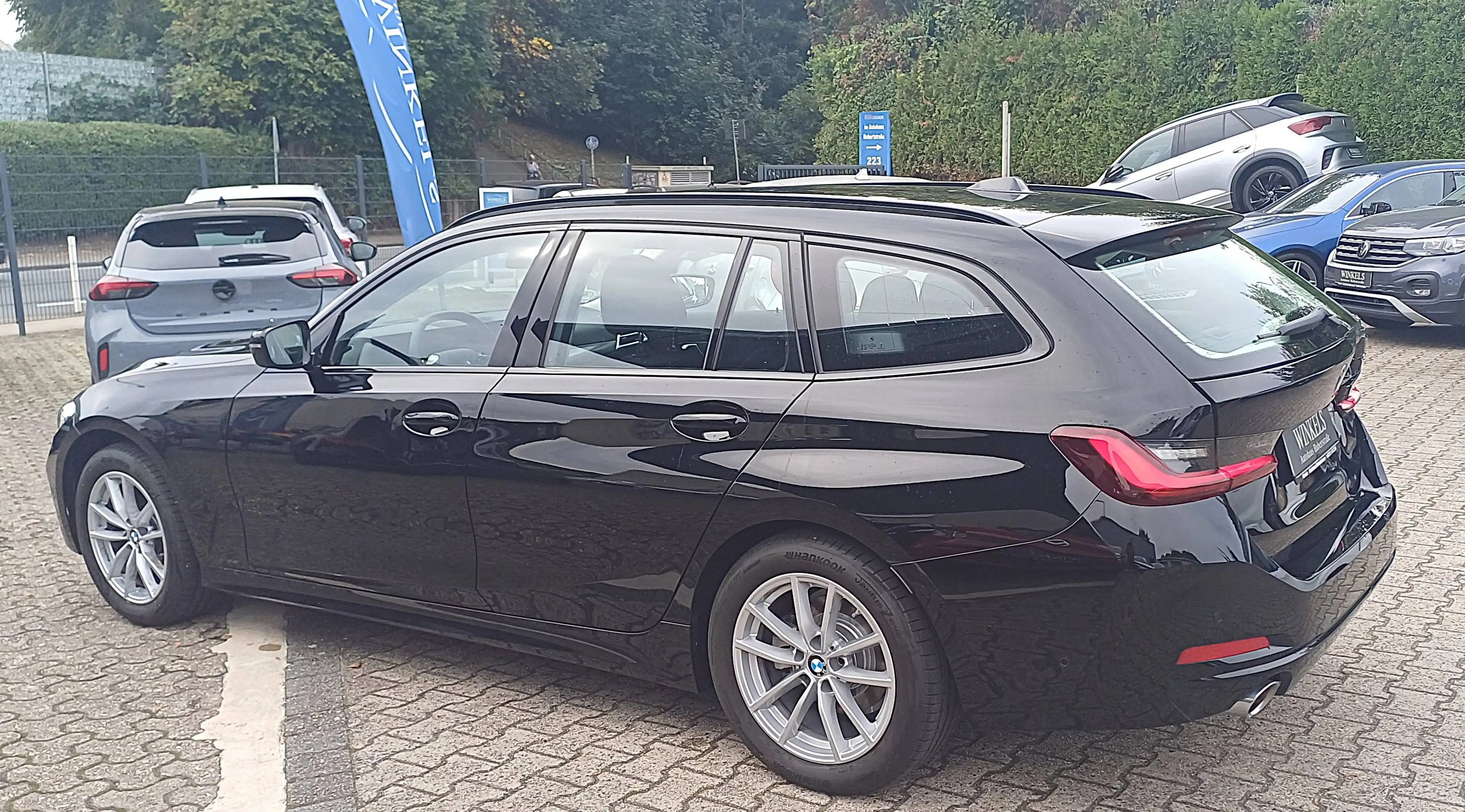 BMW 318 318i Touring Automatik-Klimaaut-Navi-Kamera-Sitzhzg-PDCv+h — photo 6