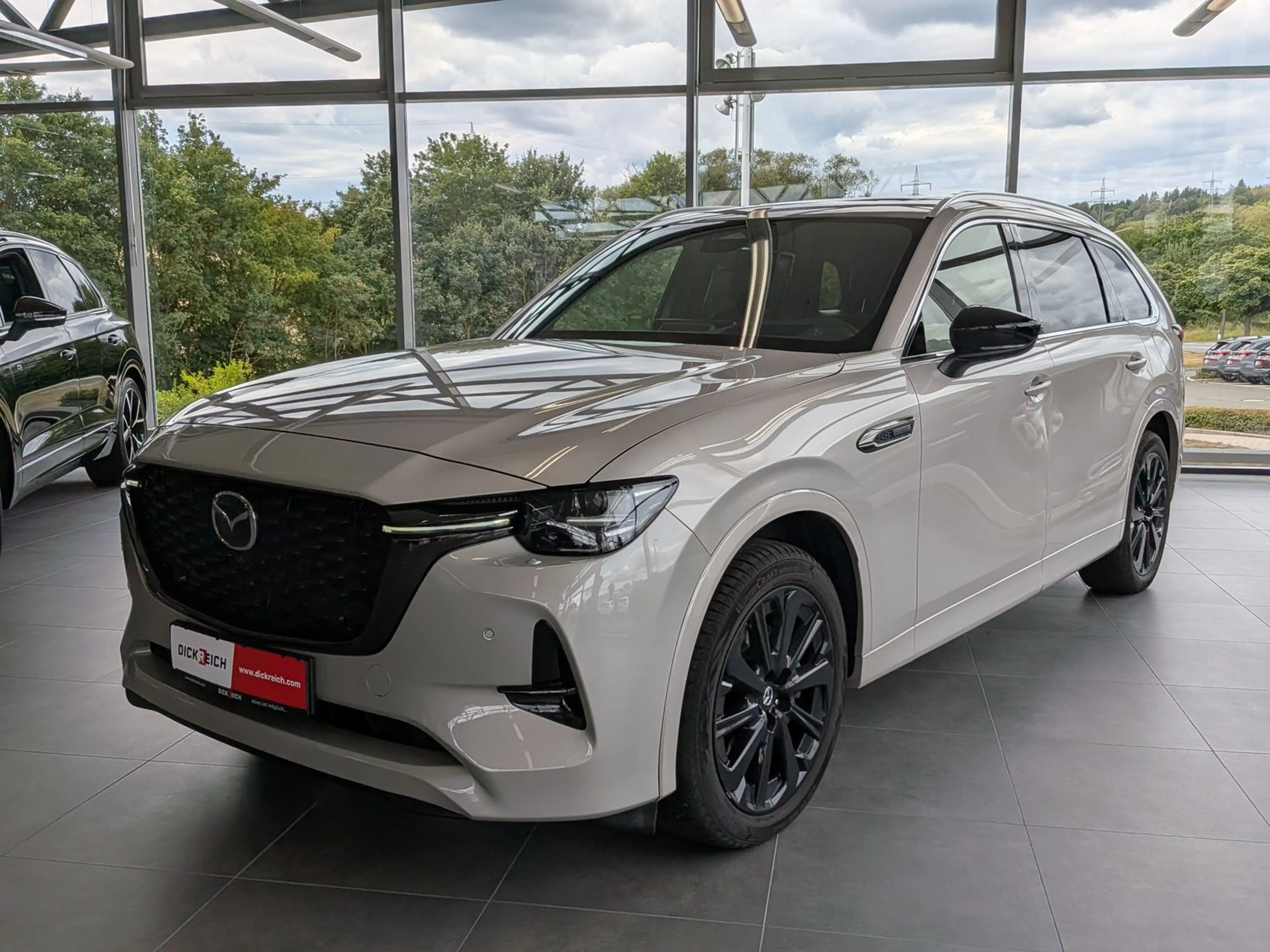 Mazda CX-80 3.3L E-SKYACTIV D 254 HOMURA+ 7-Sitze Pano — photo 3