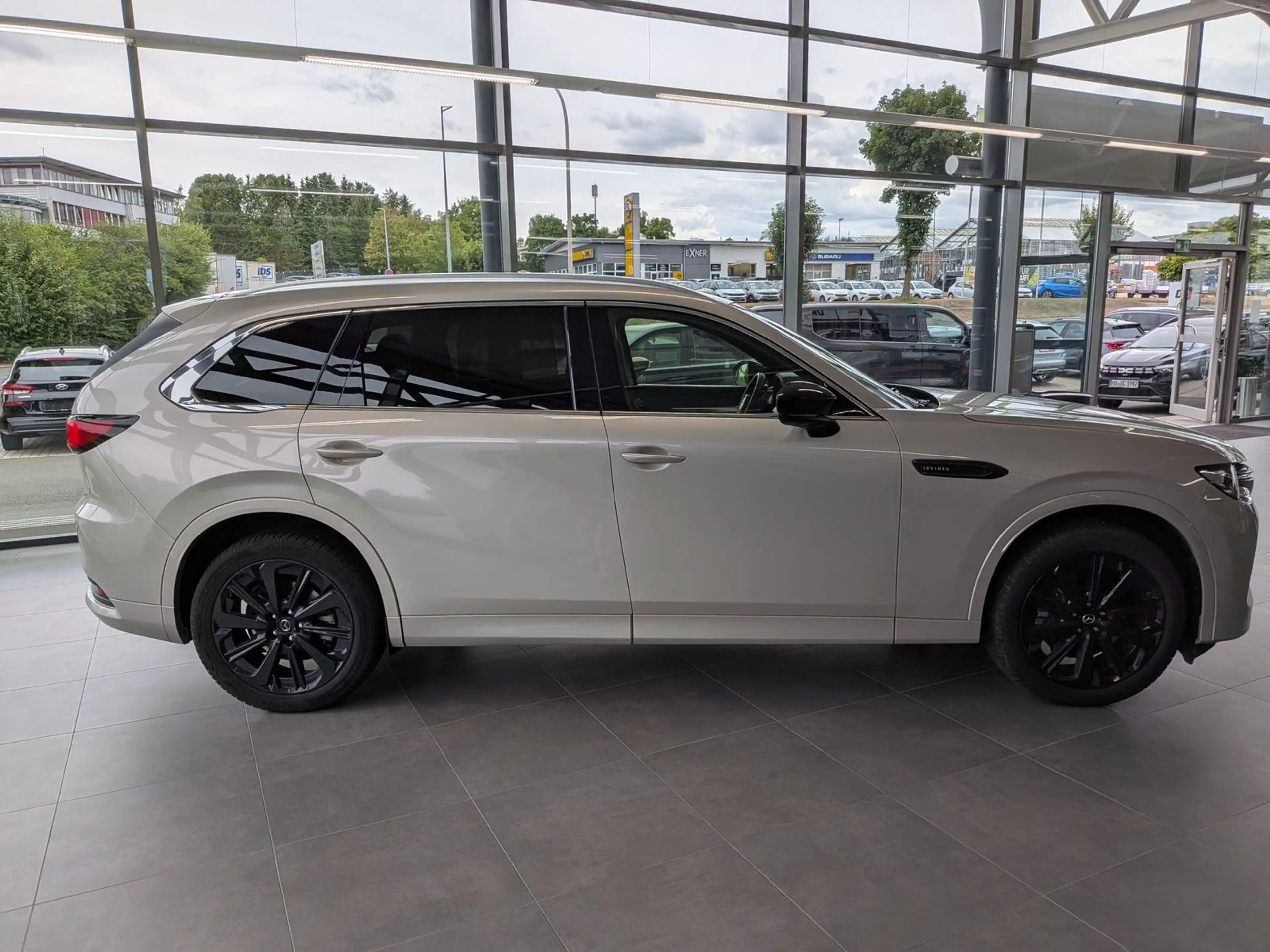 Mazda CX-80 3.3L E-SKYACTIV D 254 HOMURA+ 7-Sitze Pano — photo 8