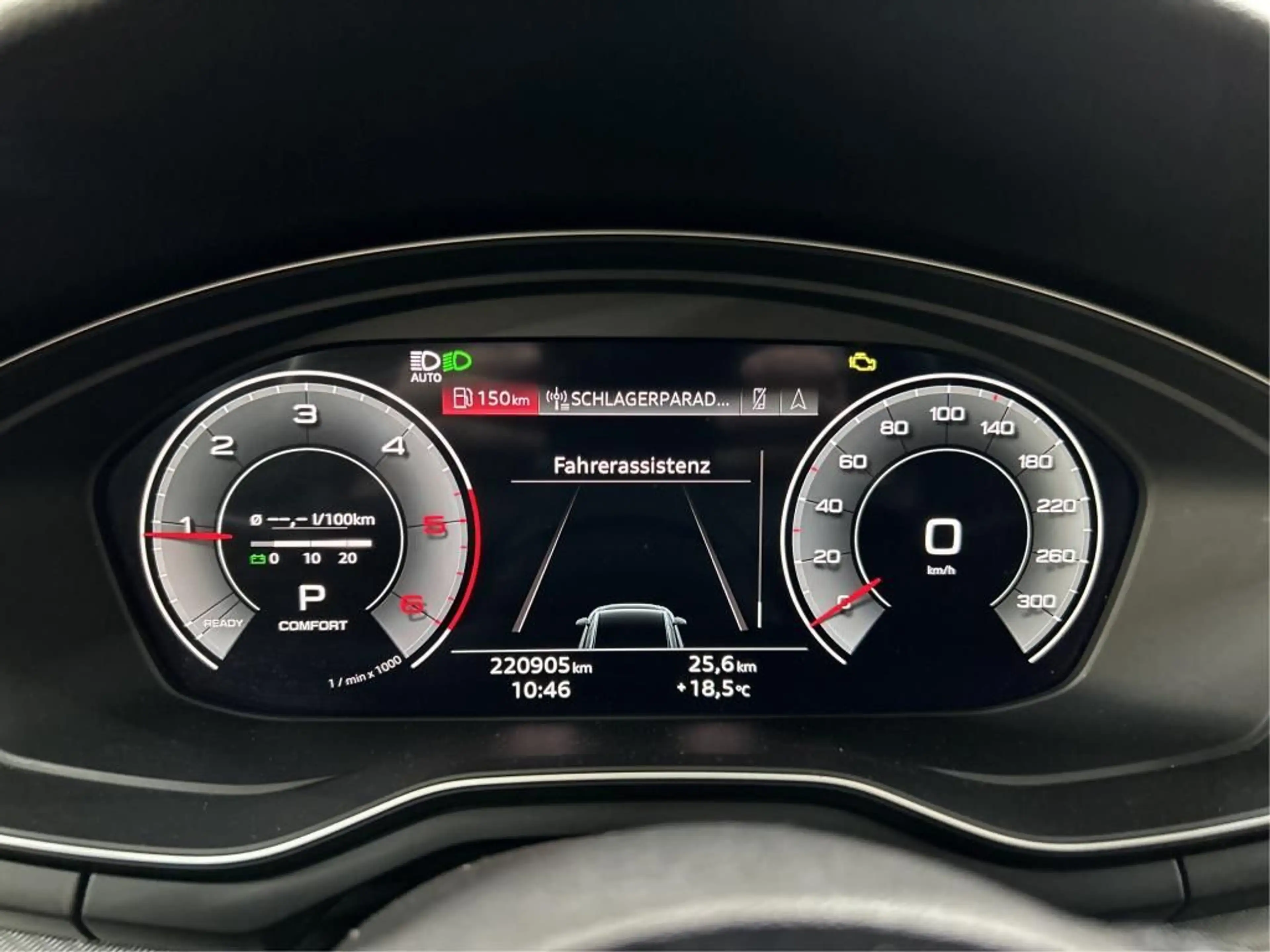 Audi A4 Avant 40 TDIadvanced*Virtual*Pano*DSG*Matrix* — photo 9