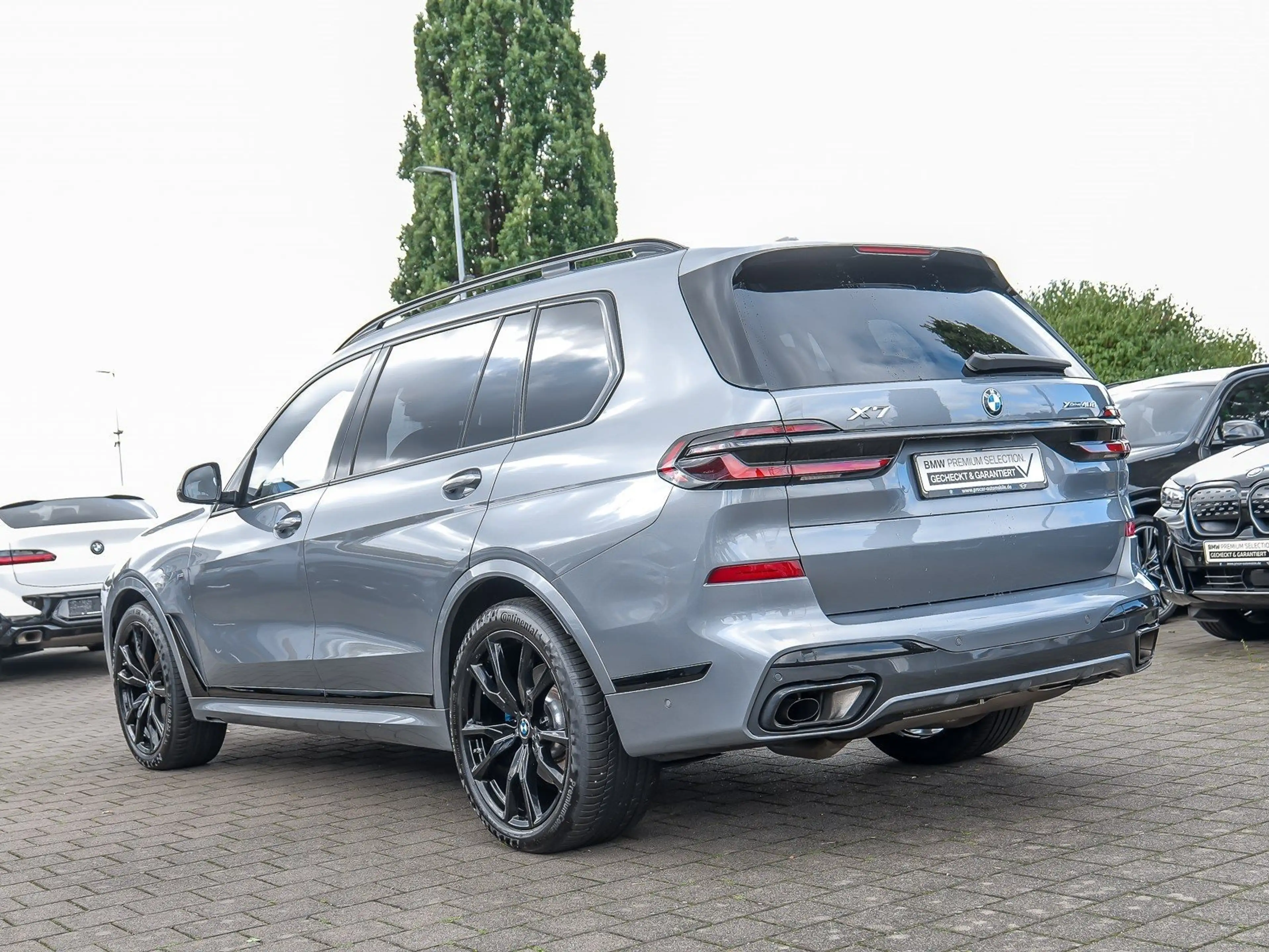 BMW X7 xDrive40d M Sport HUD PANO ACC AHK RFK NAVI — photo 7