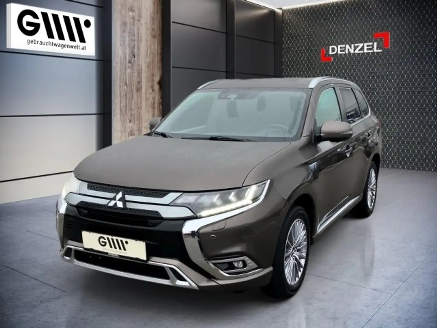 Mitsubishi Outlander 2,4 PHEV Diamond Brun - 2