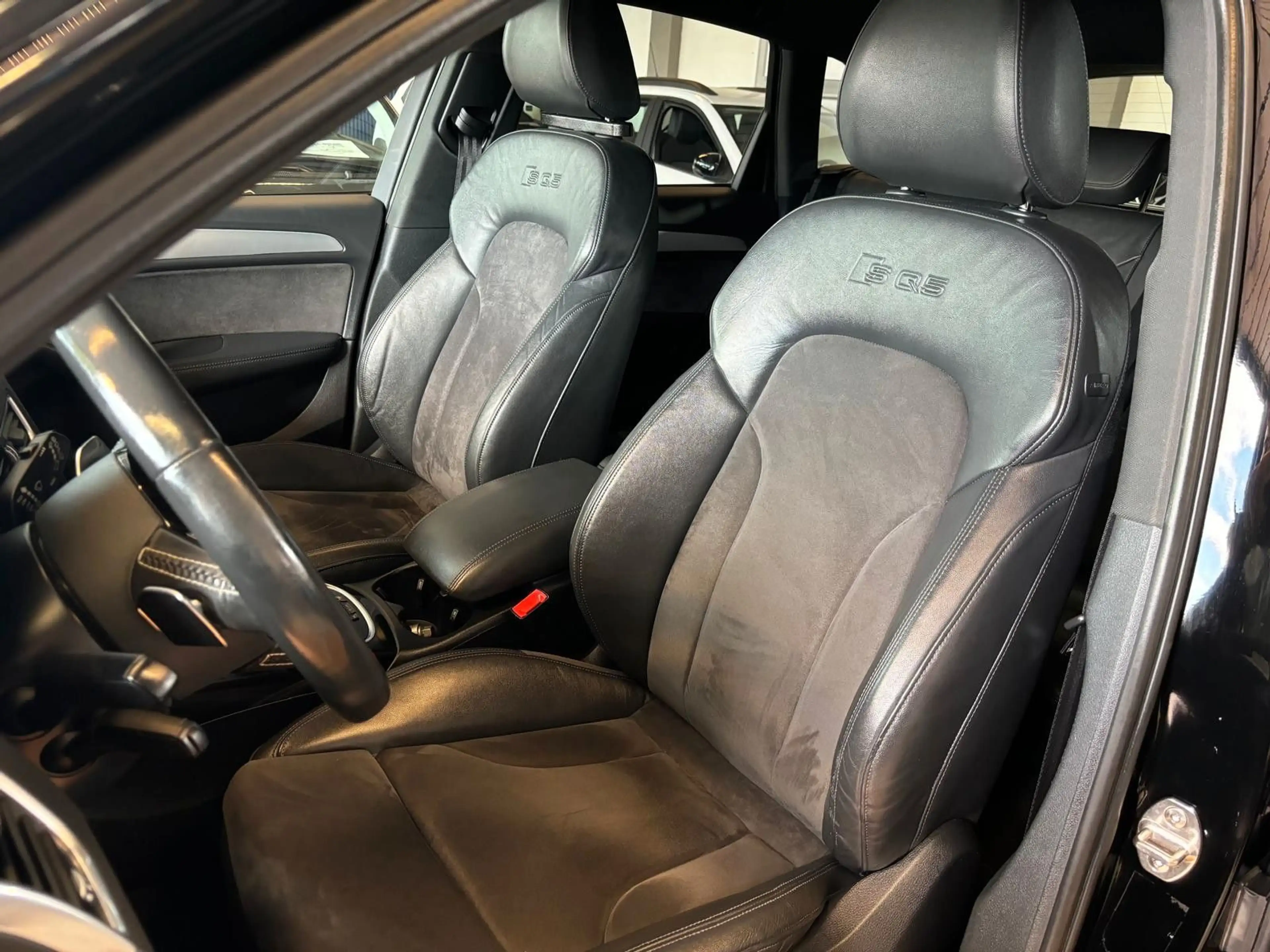 Audi SQ5 3.0 TDI competition quattro /Autom./Navi/AHK — photo 11