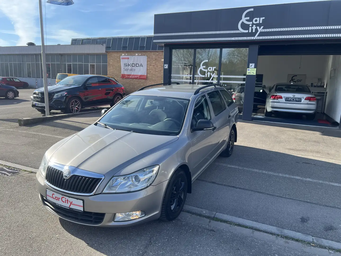 Skoda Octavia Classic*167Tkm*Tüv-Neu* Beige - 1