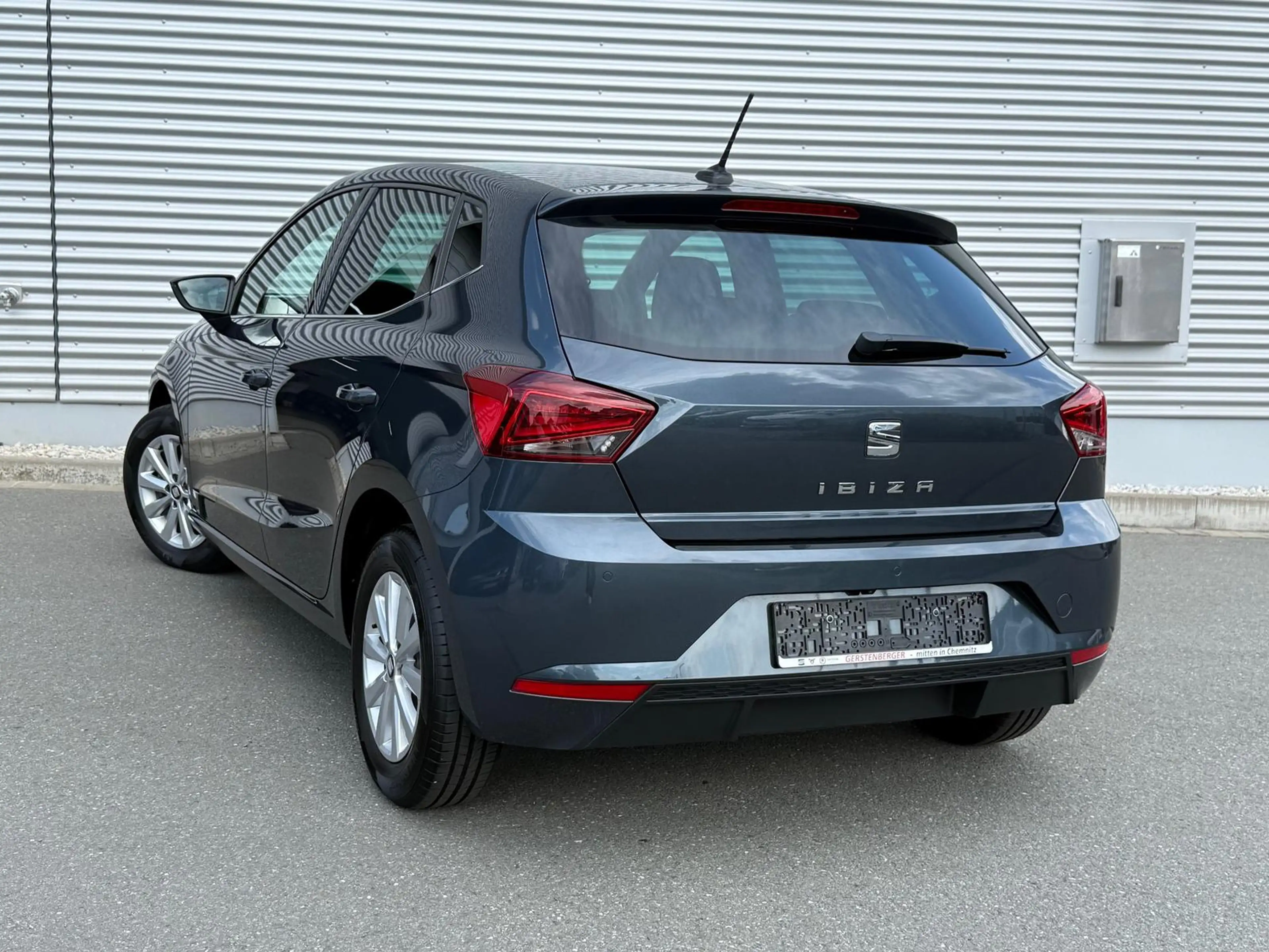 SEAT Ibiza 1.0 TSI 95 PS Xcellence KAMERA/NAVI/LED — photo 7