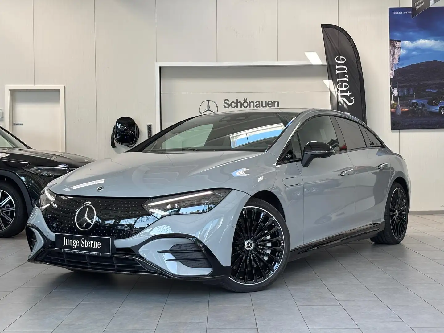 Mercedes-Benz EQE 350 AMG PREMIUMPKT+21"+AIRMATIC+AHK+3D+DIGIT Szary - 1