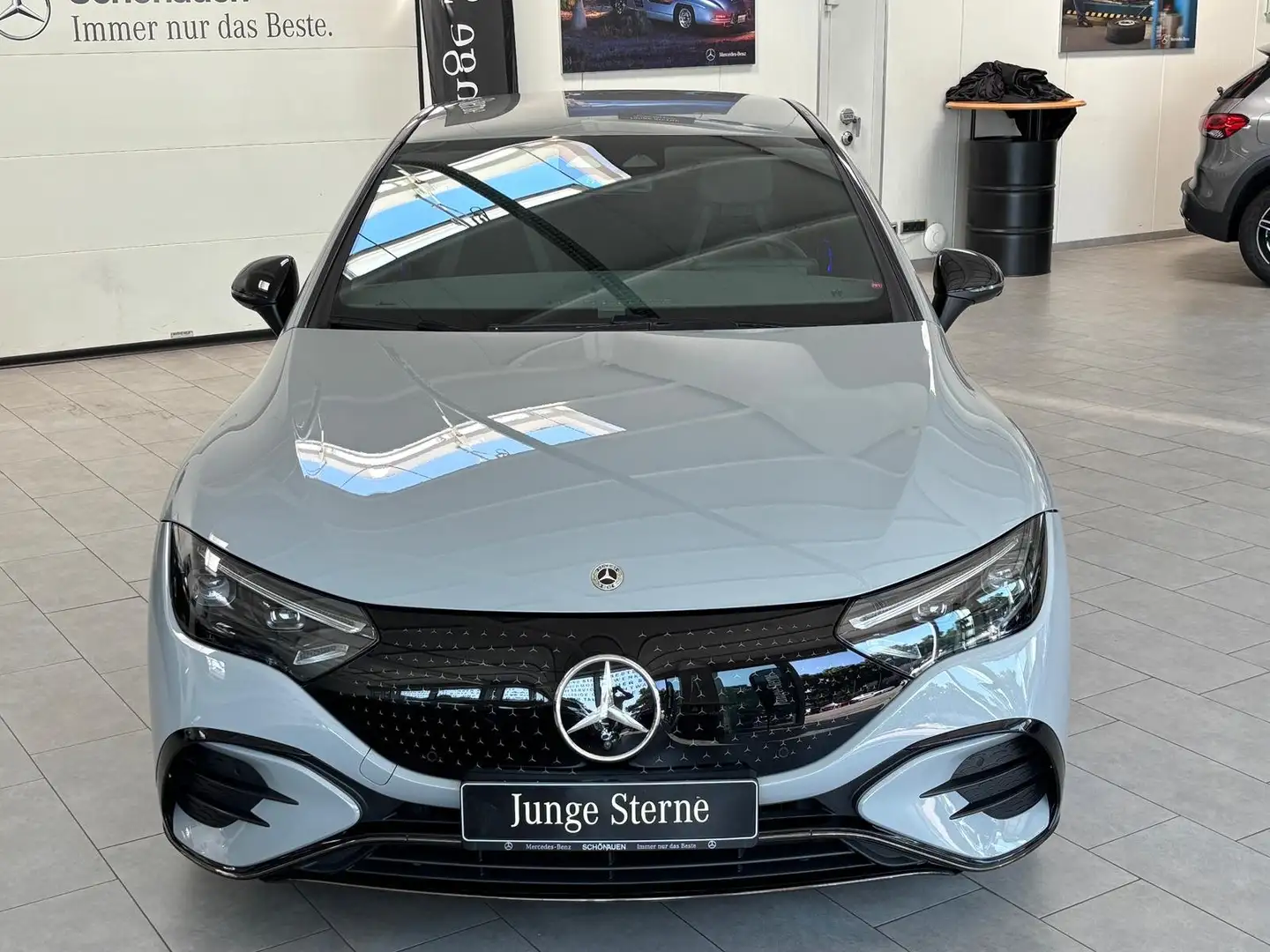 Mercedes-Benz EQE 350 AMG PREMIUMPKT+21"+AIRMATIC+AHK+3D+DIGIT Szary - 2