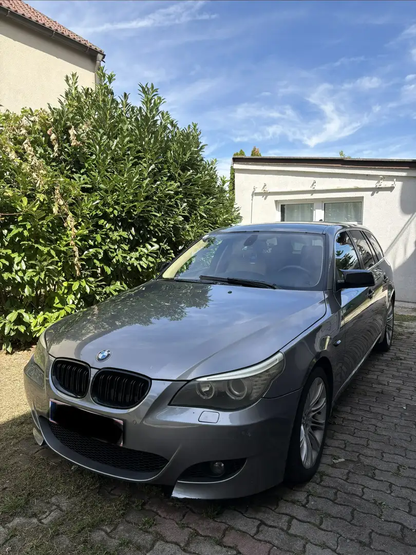 BMW 525 525d Touring Österreich-Paket - 1