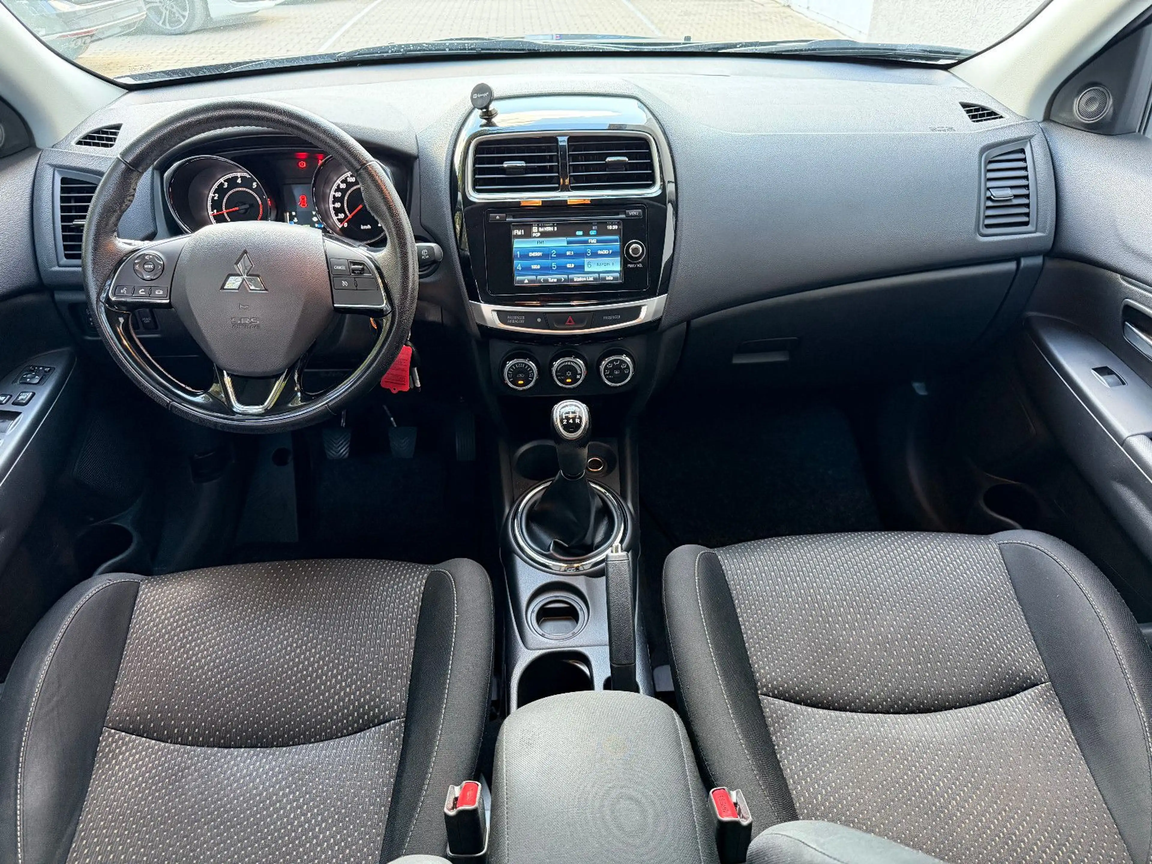 Mitsubishi ASX SUV-Star 2WD — photo 11