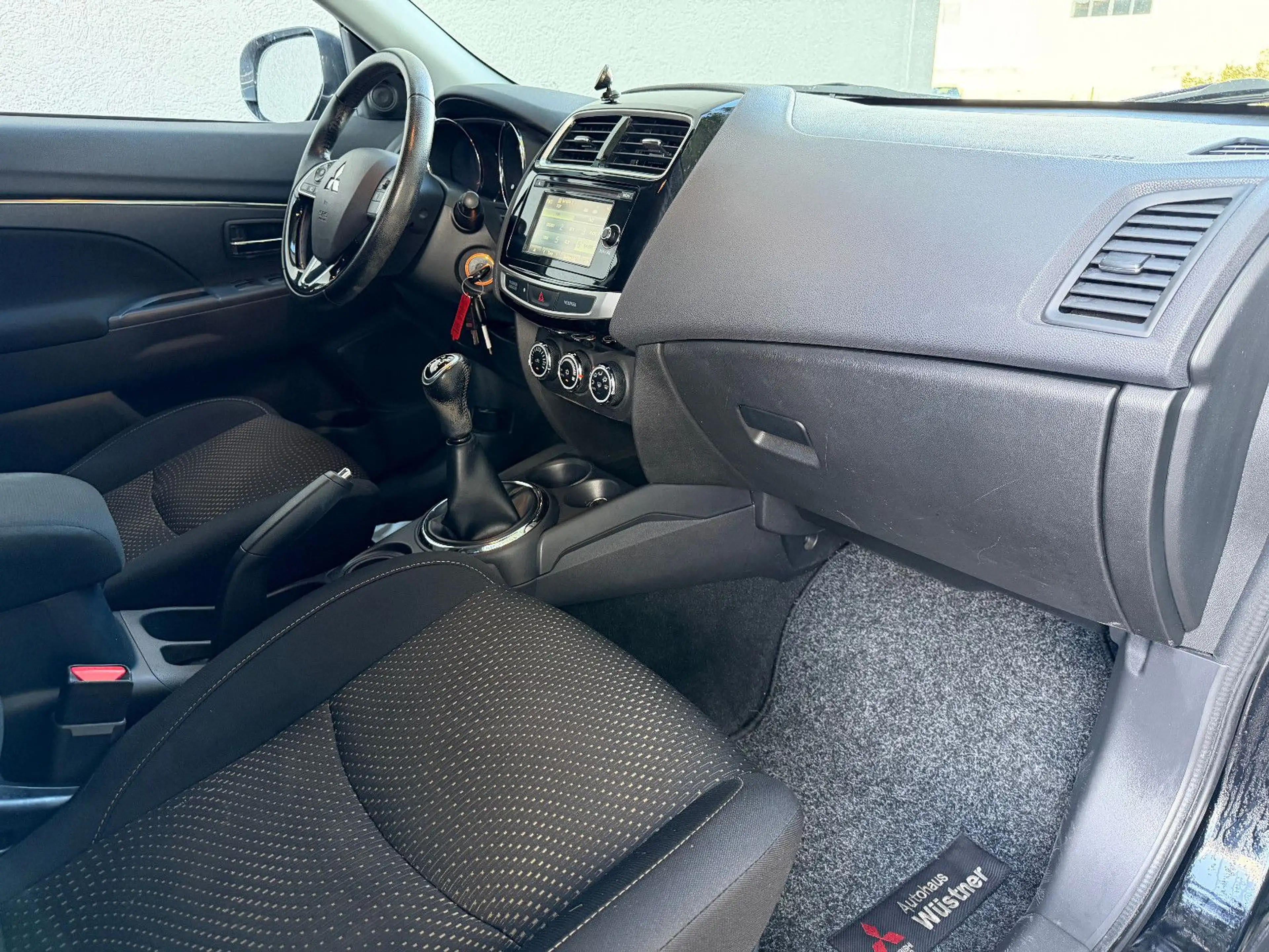 Mitsubishi ASX SUV-Star 2WD — photo 12