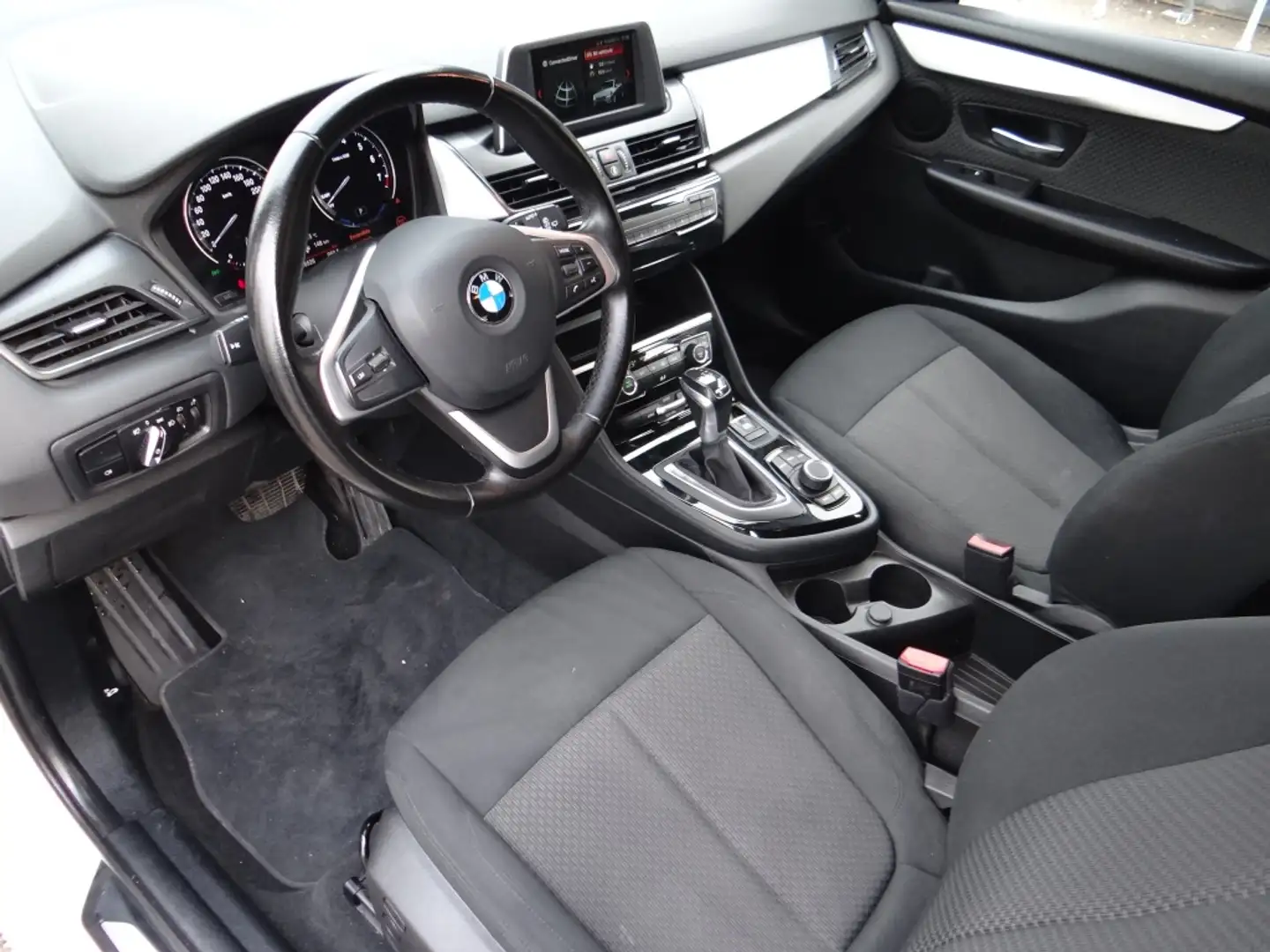 BMW 225 225xe iPerformance Active Tourer Business Weiß - 2