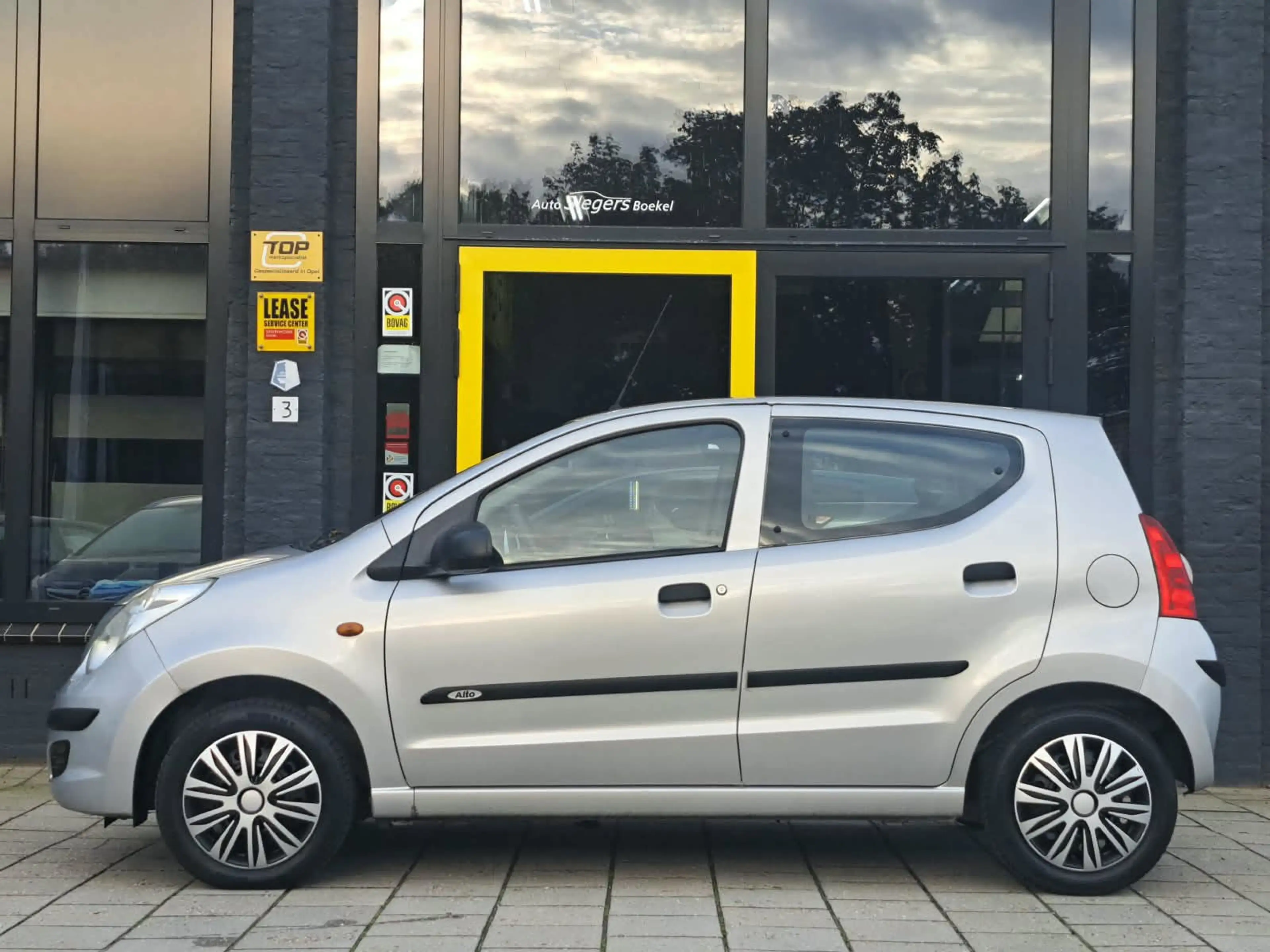 Suzuki Alto 1.0 Comfort Plus Automaat — photo 2